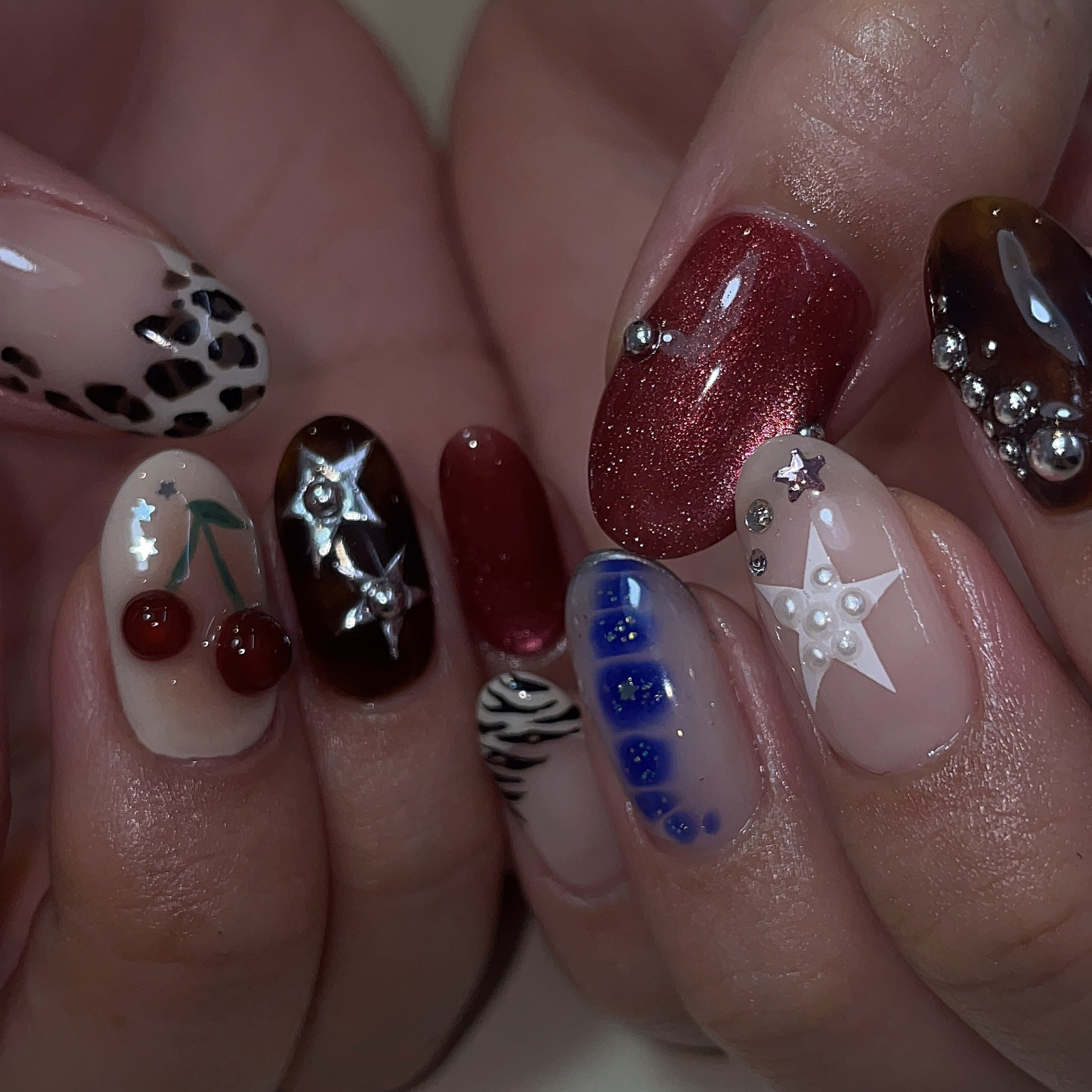 LIVME_by_nailsbytomo