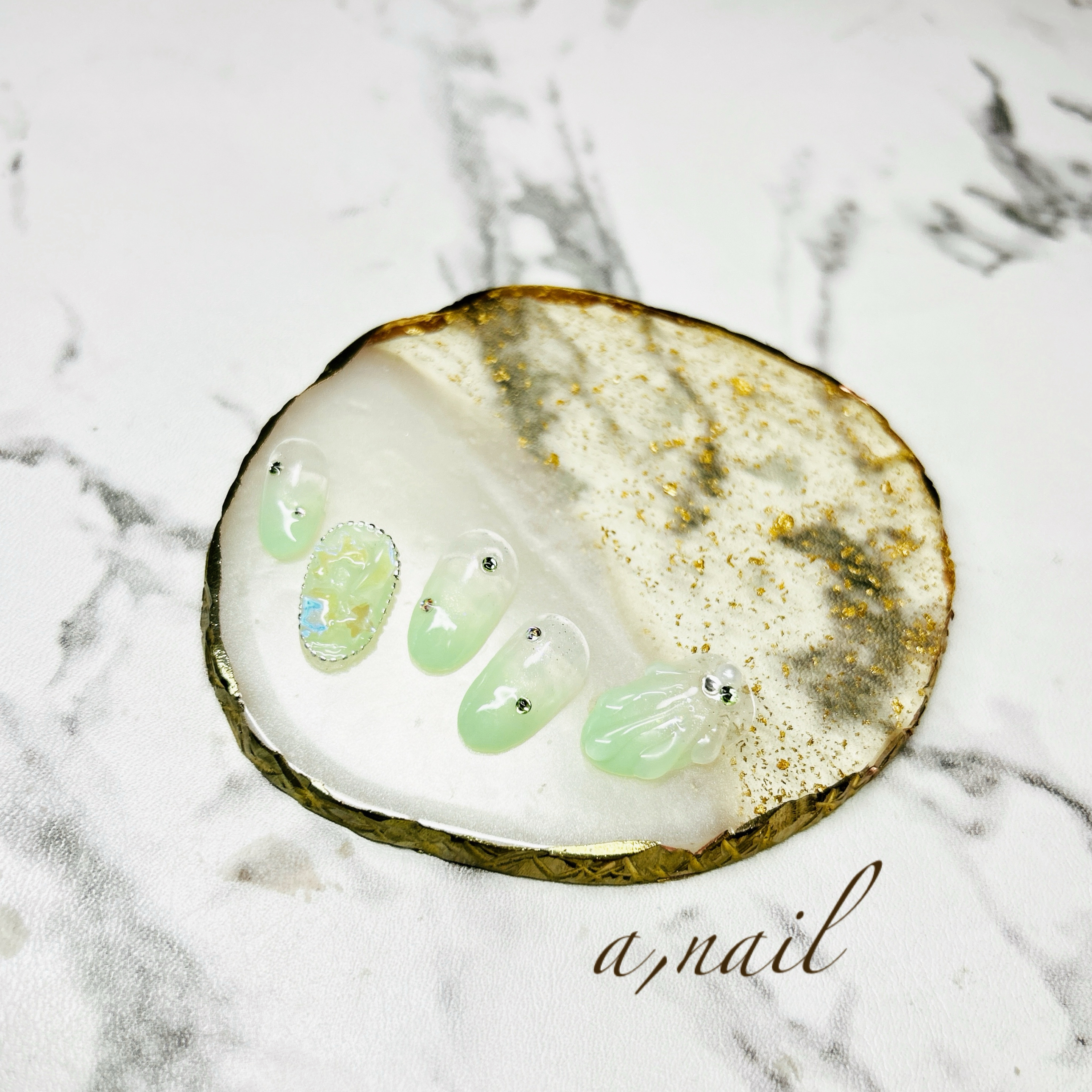 nail_salon_a.nail