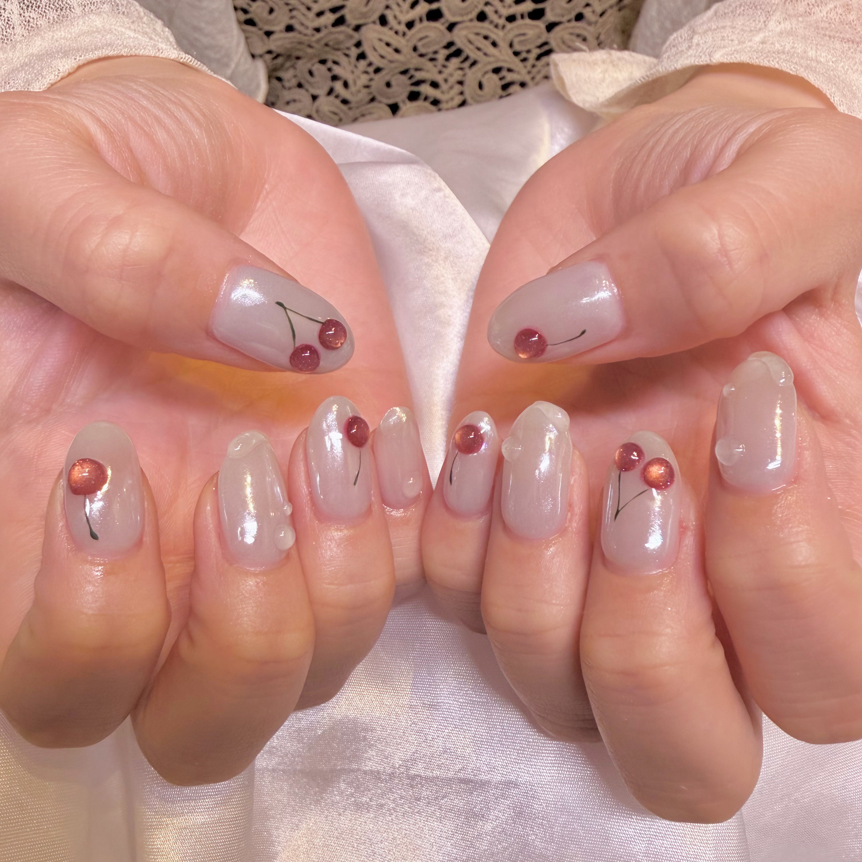 emu.nails