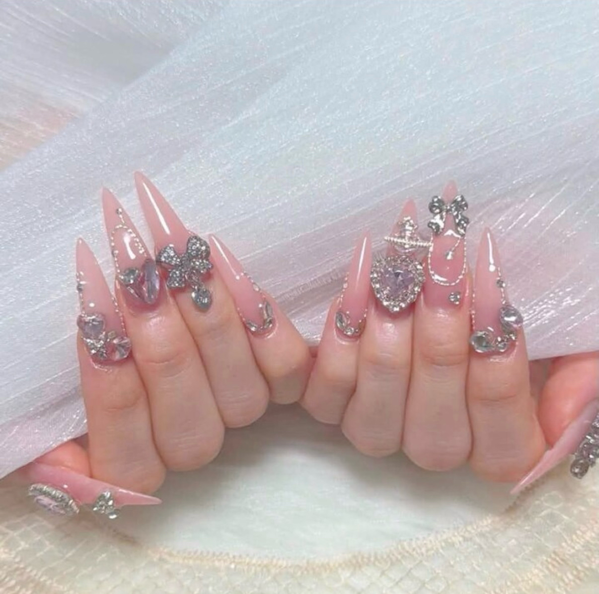 Julie_nail