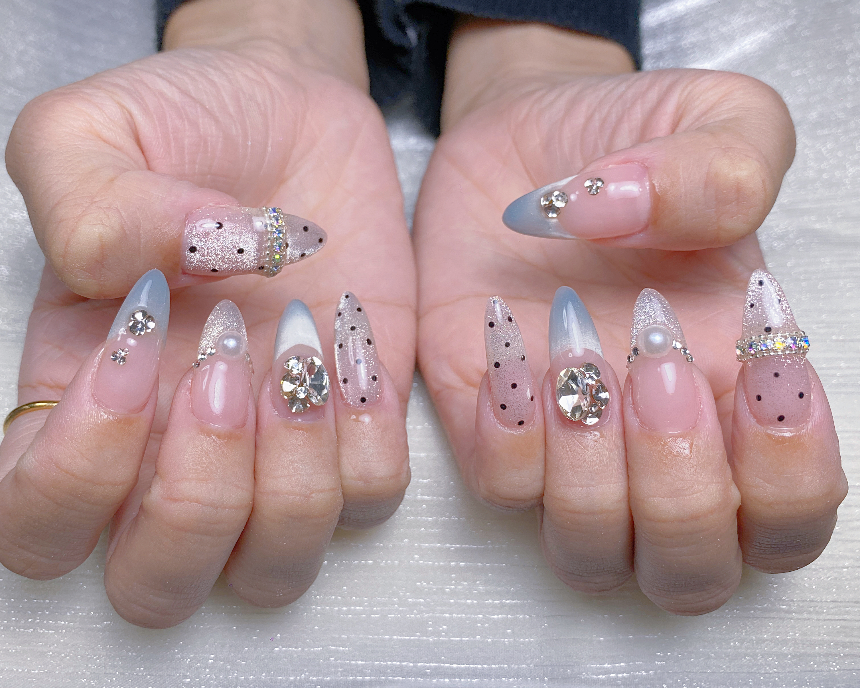 Mew_SanieNail