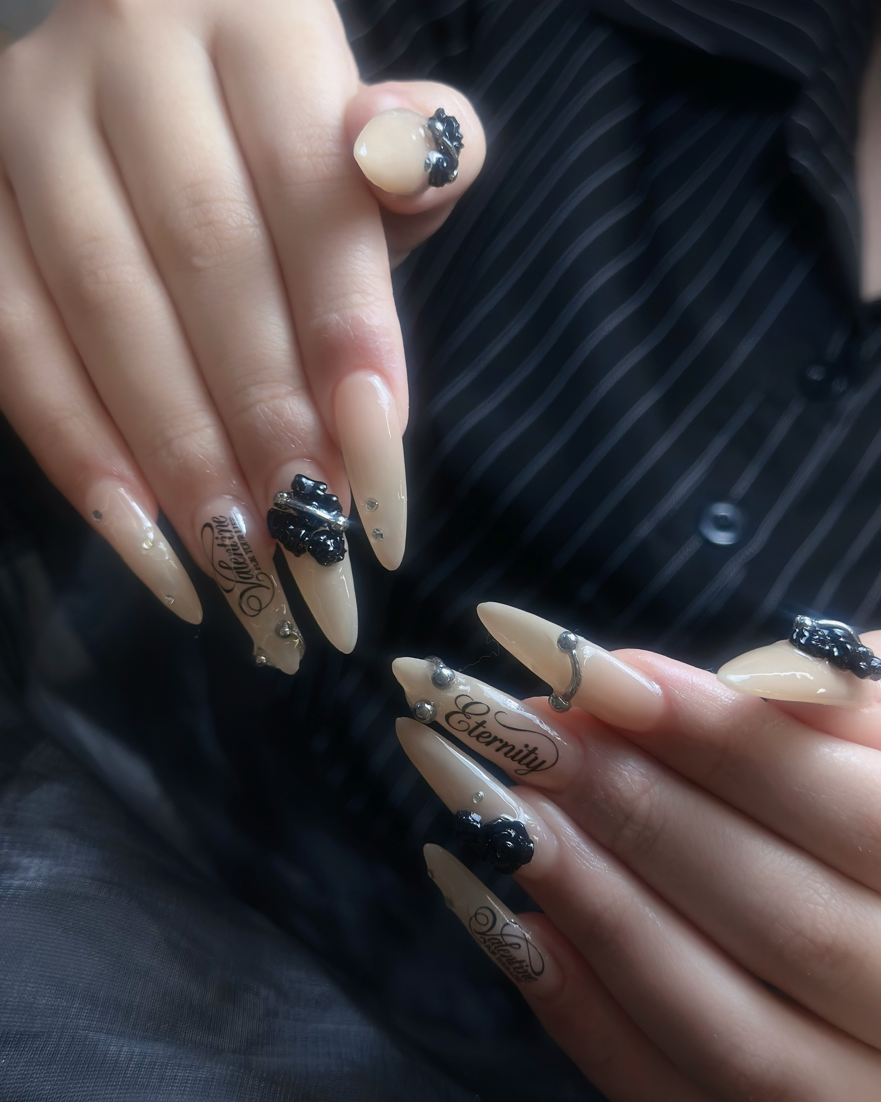 Ami_Nail_reina