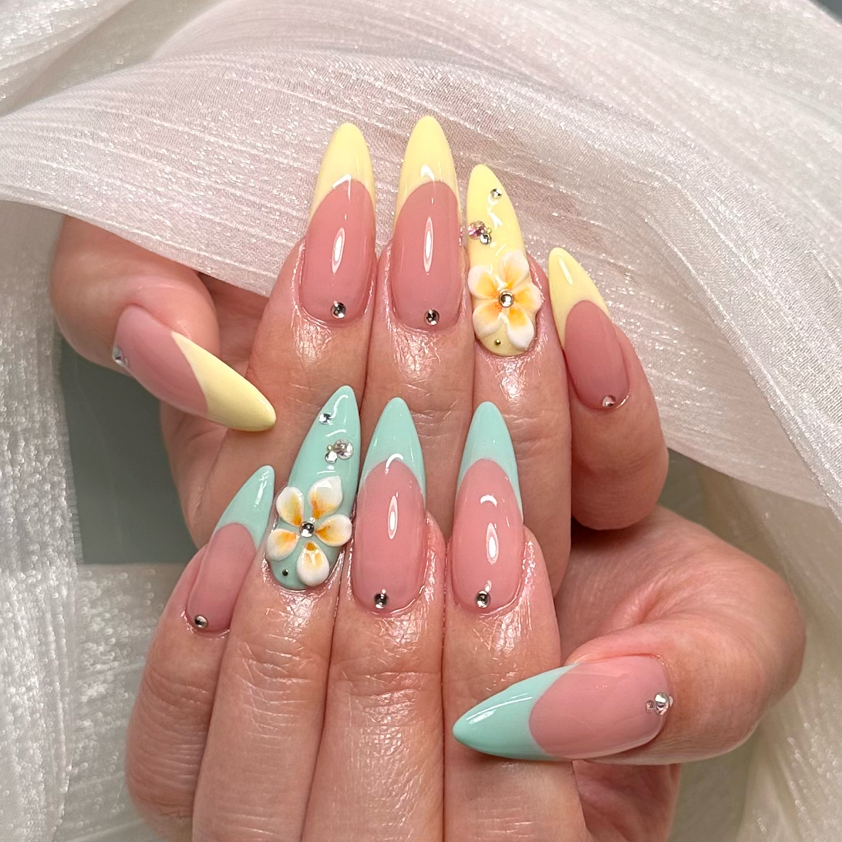 B_lashnail