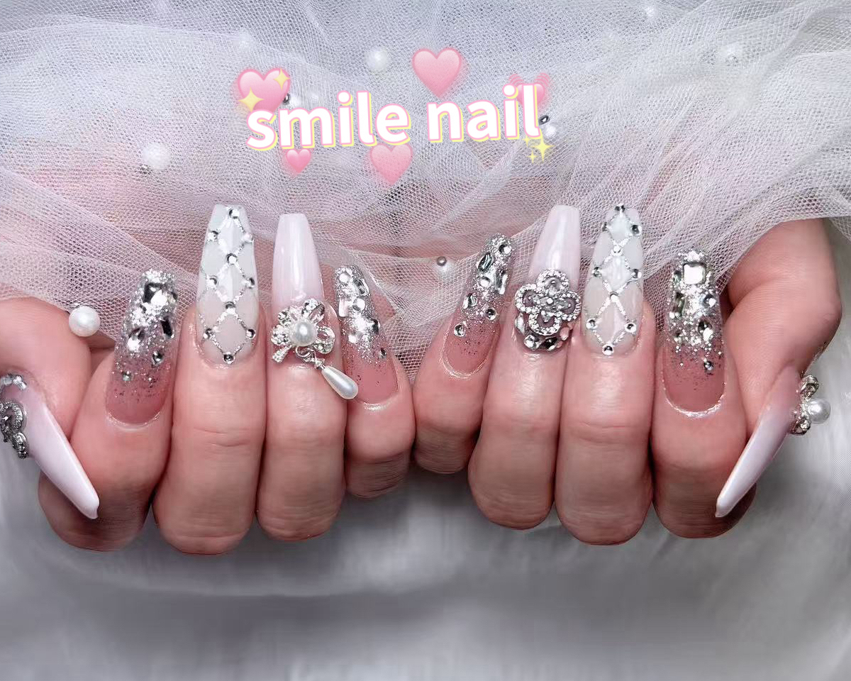 Smile_nailomiya