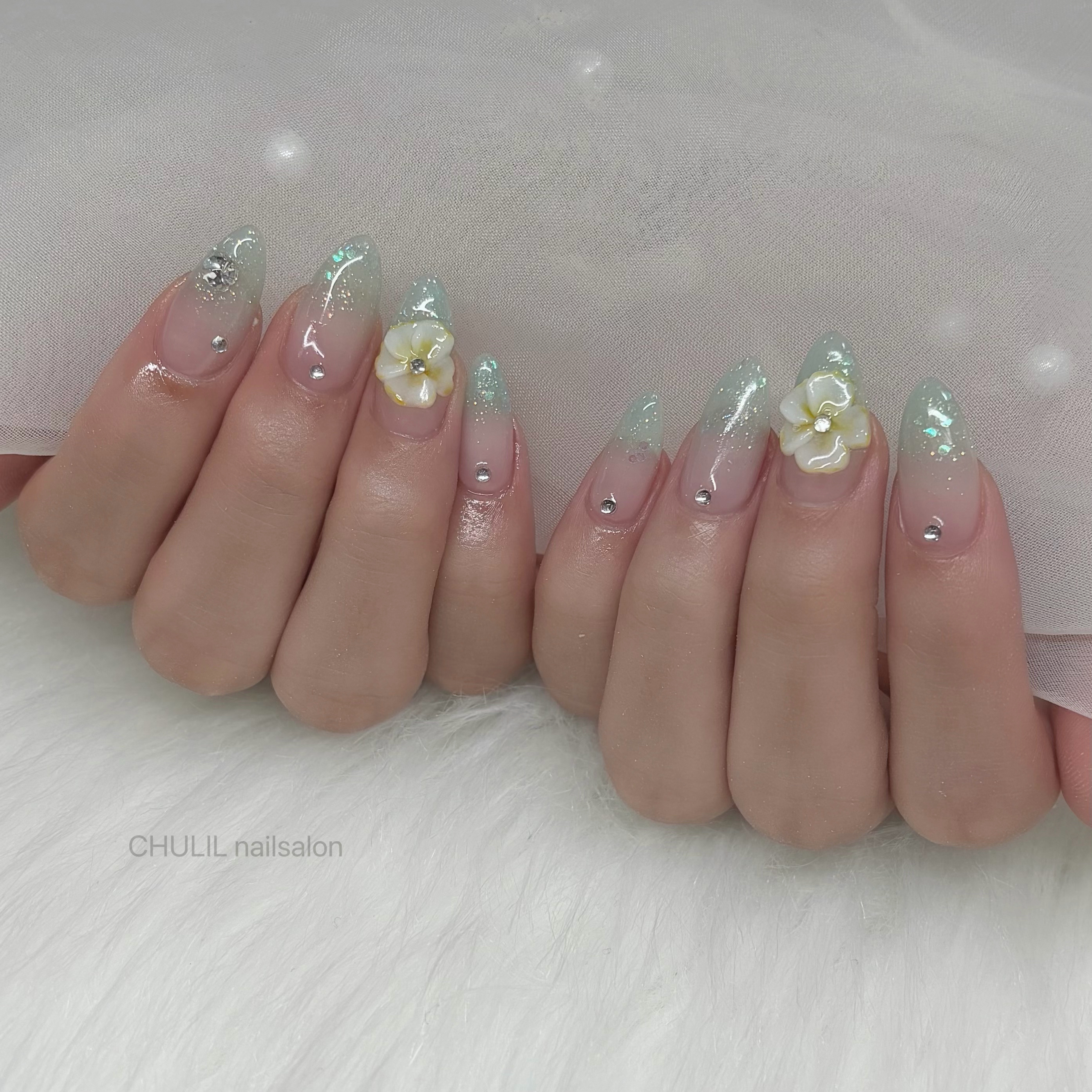 chulil_nailsalon