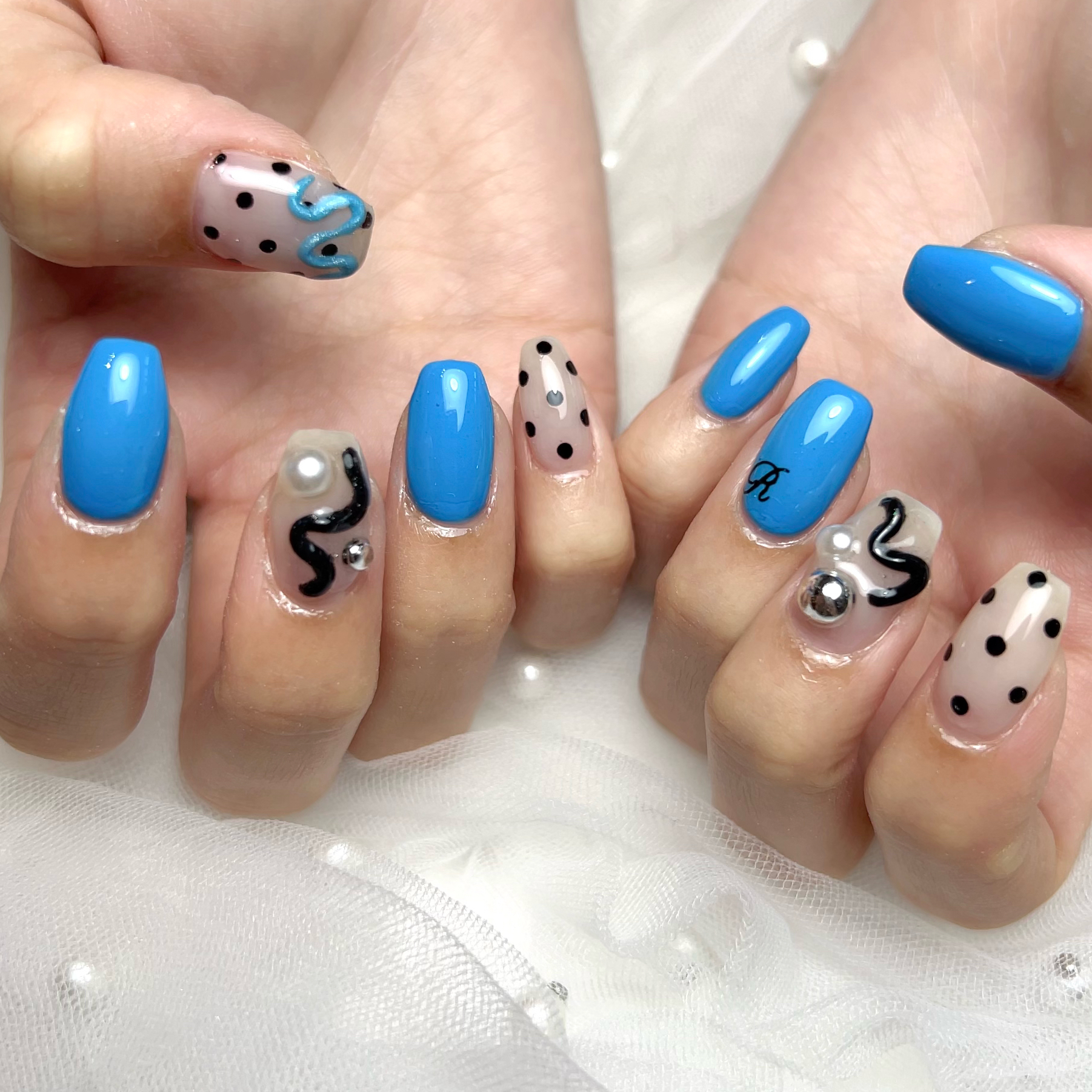 lua__nail24