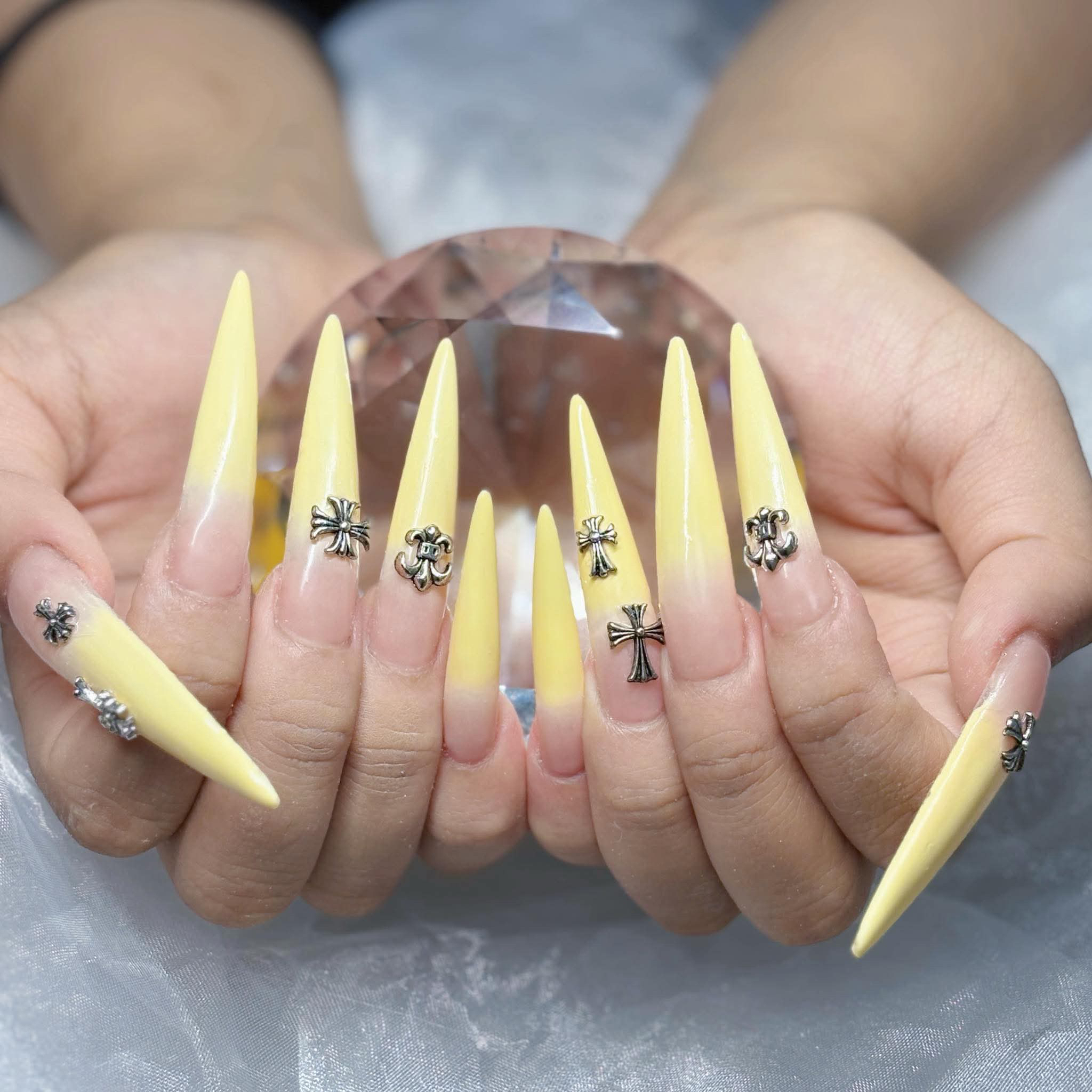 Zunie_hani_nail