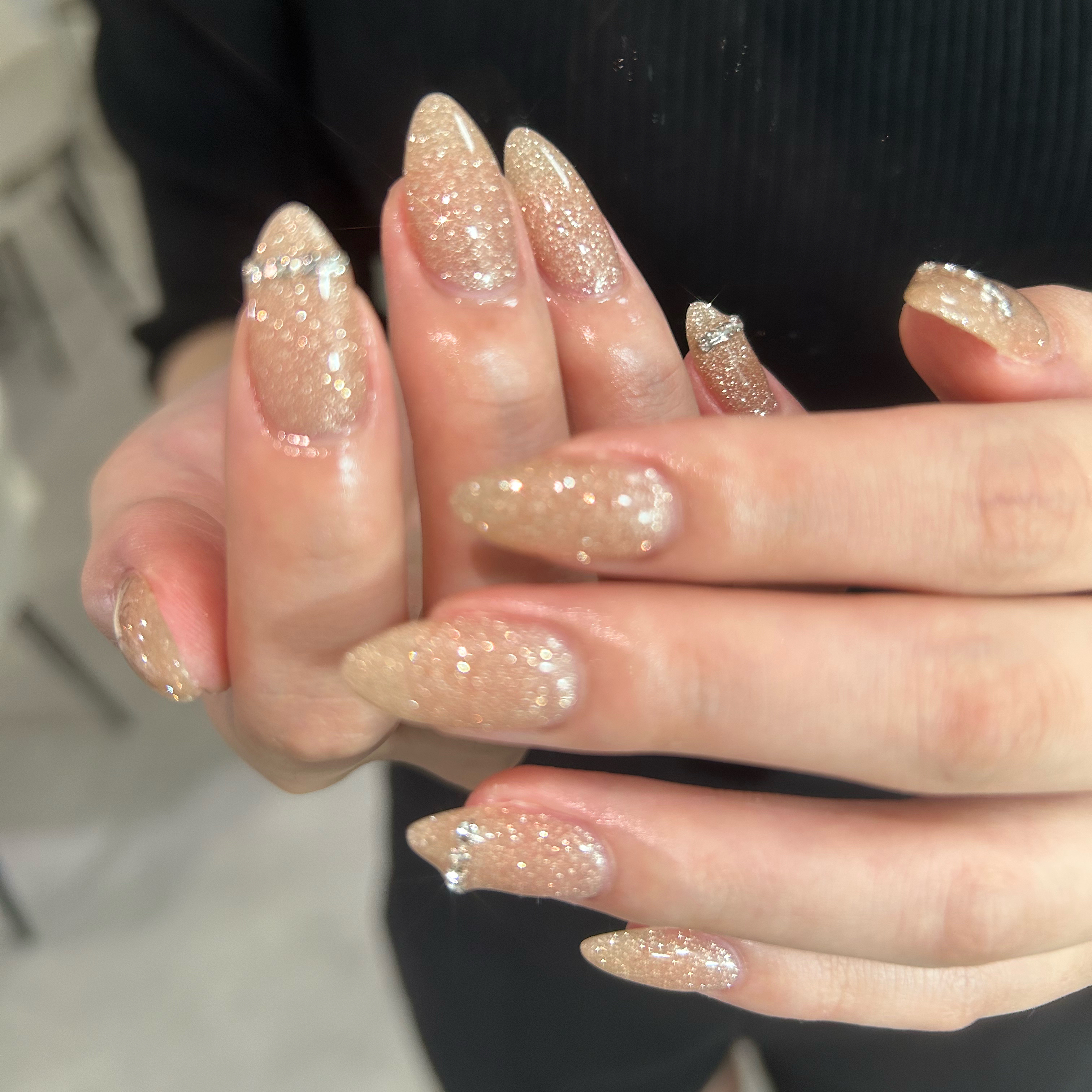 _u.nail