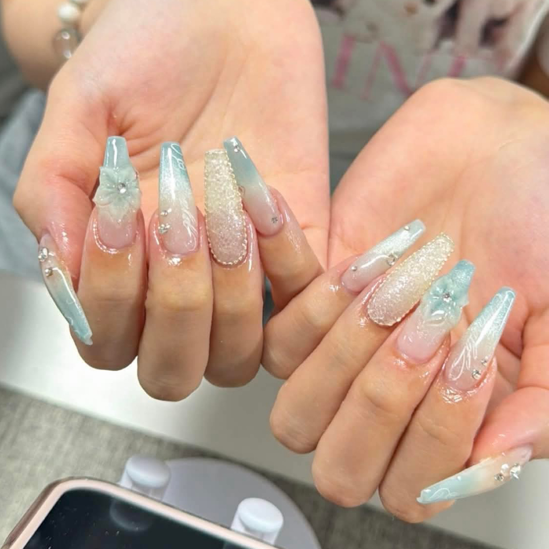 nail_sansan
