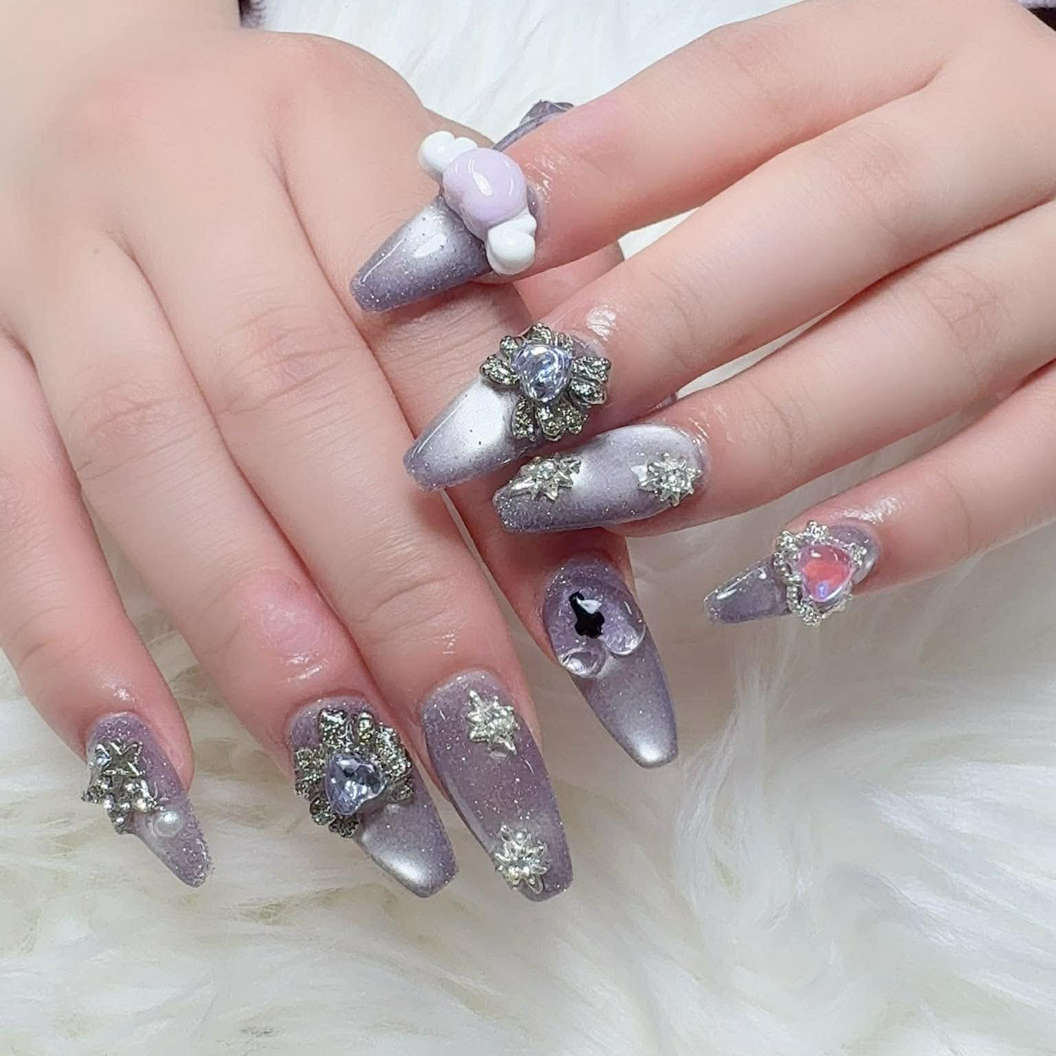 Hara01_Nail