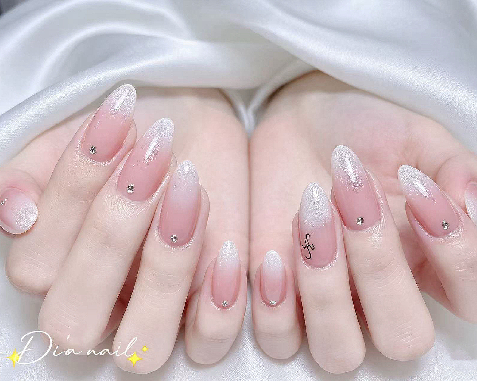 Dia.nail