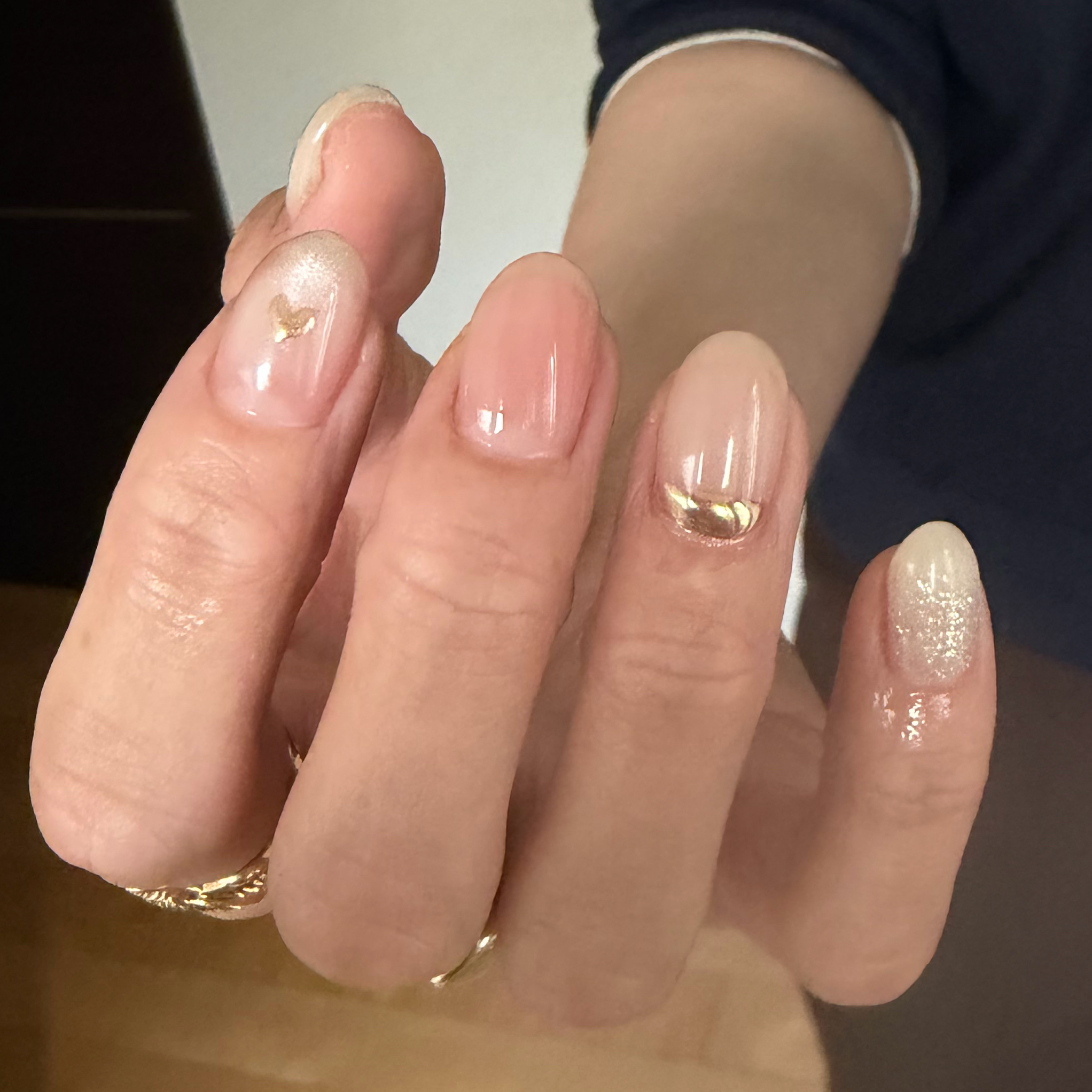 nuuk_nail