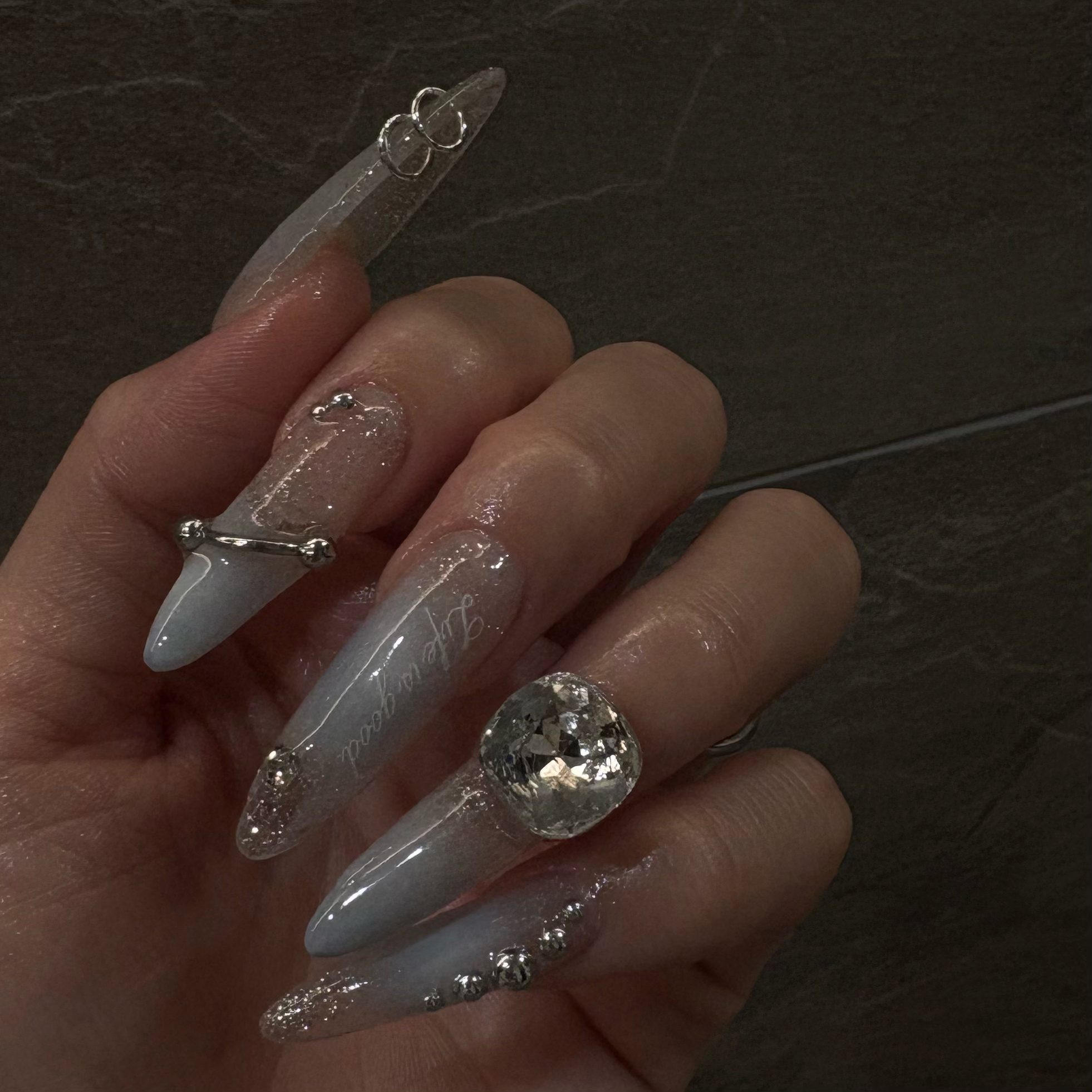 nailie_mio