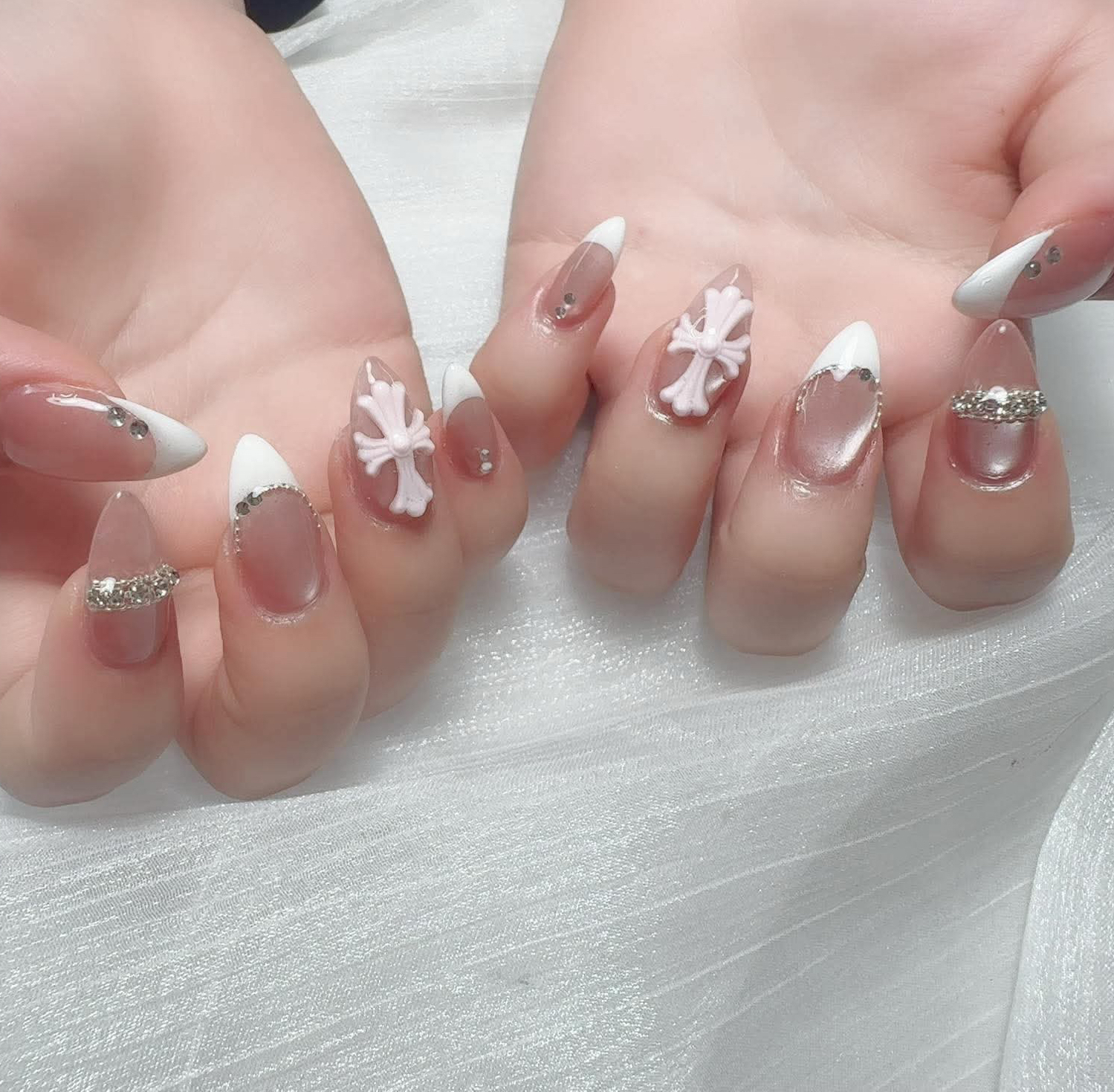 suki.Nail