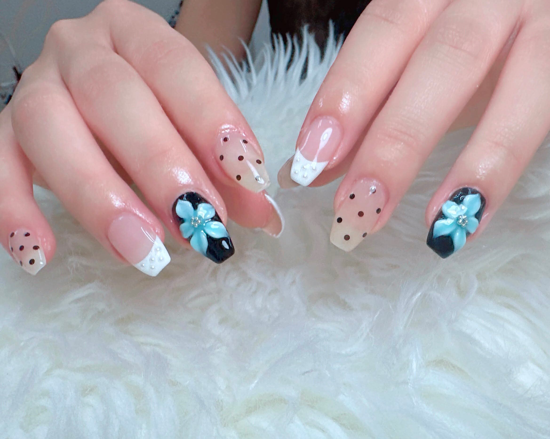 Kimis_Nail
