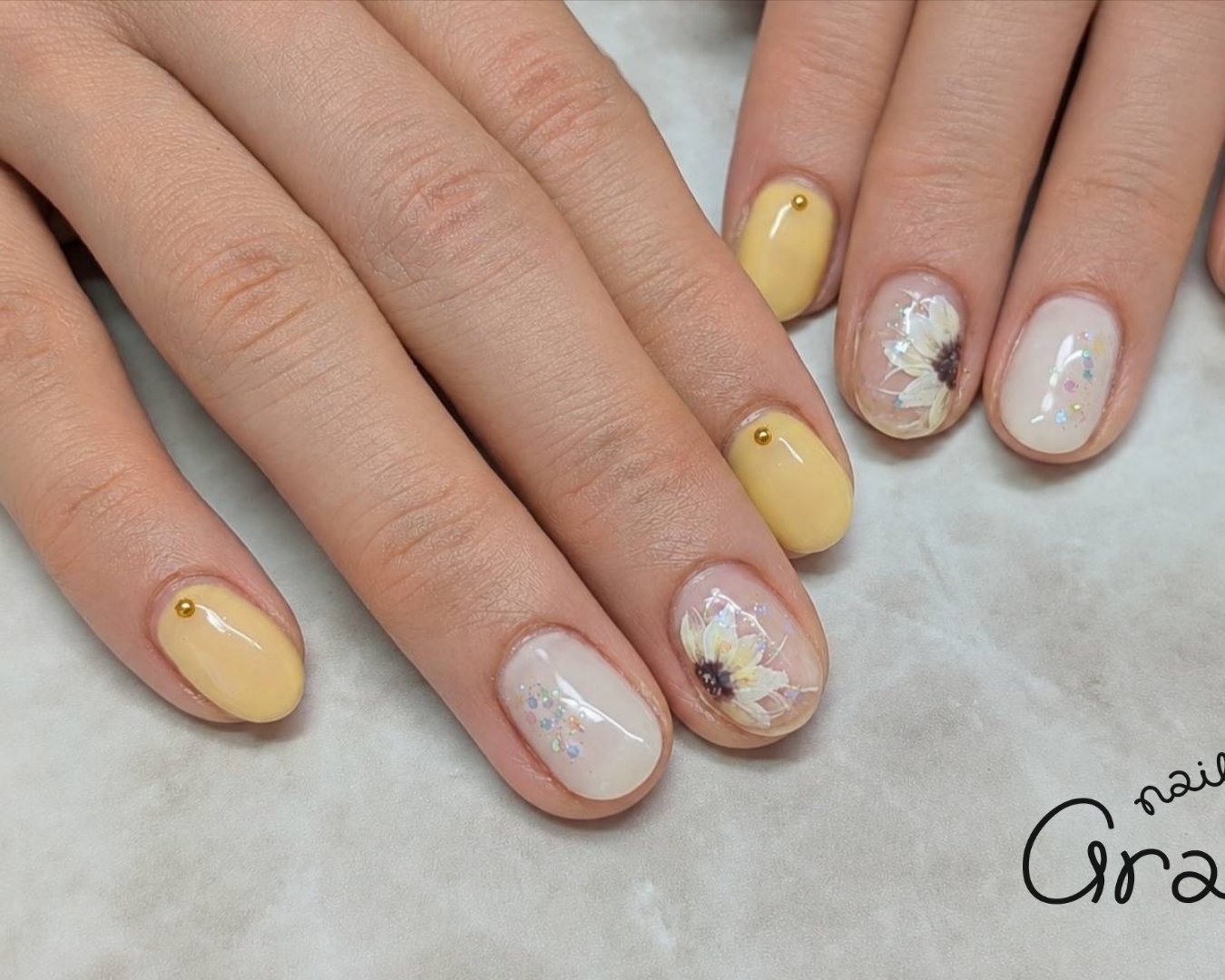 nail_room_gratia