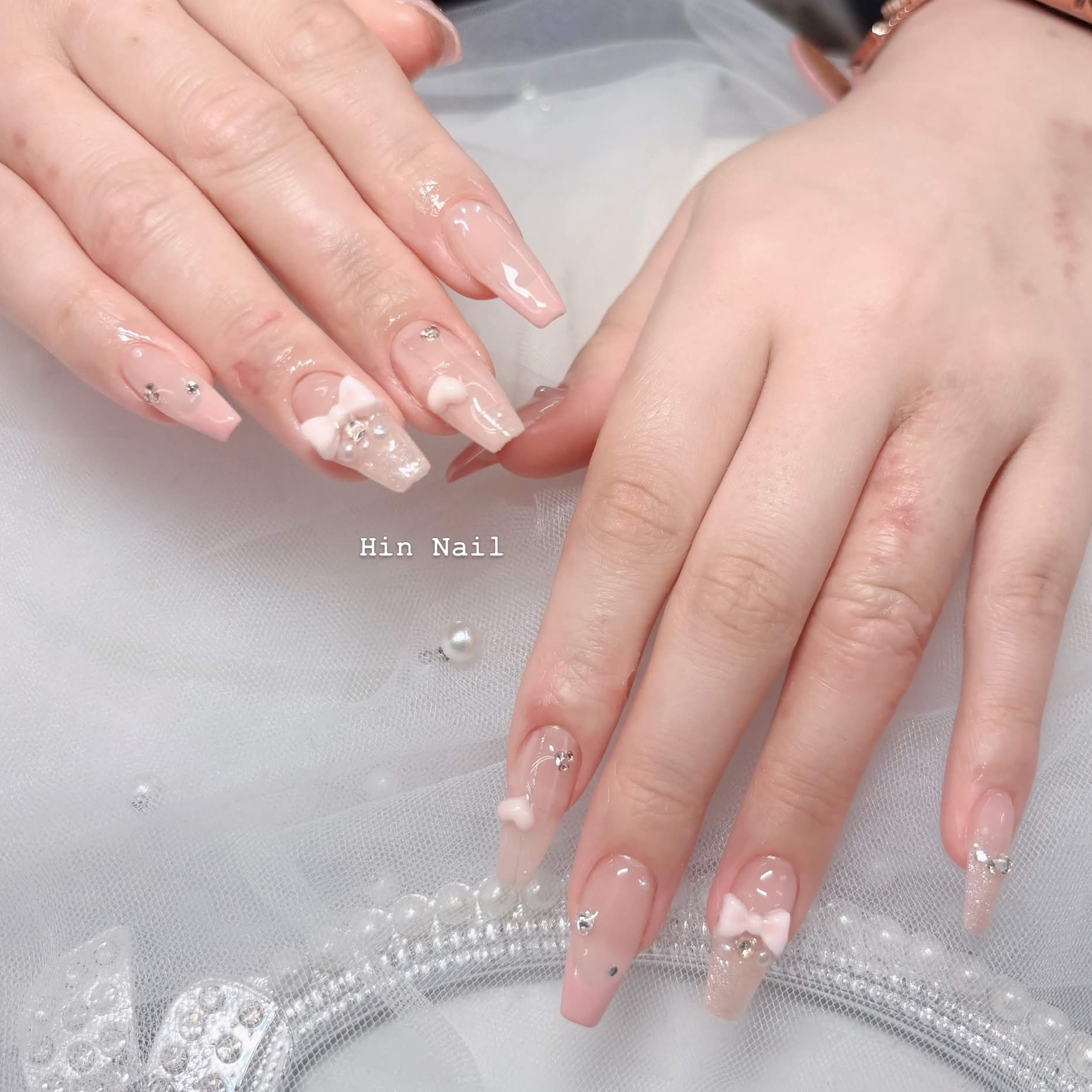Hin_Nail