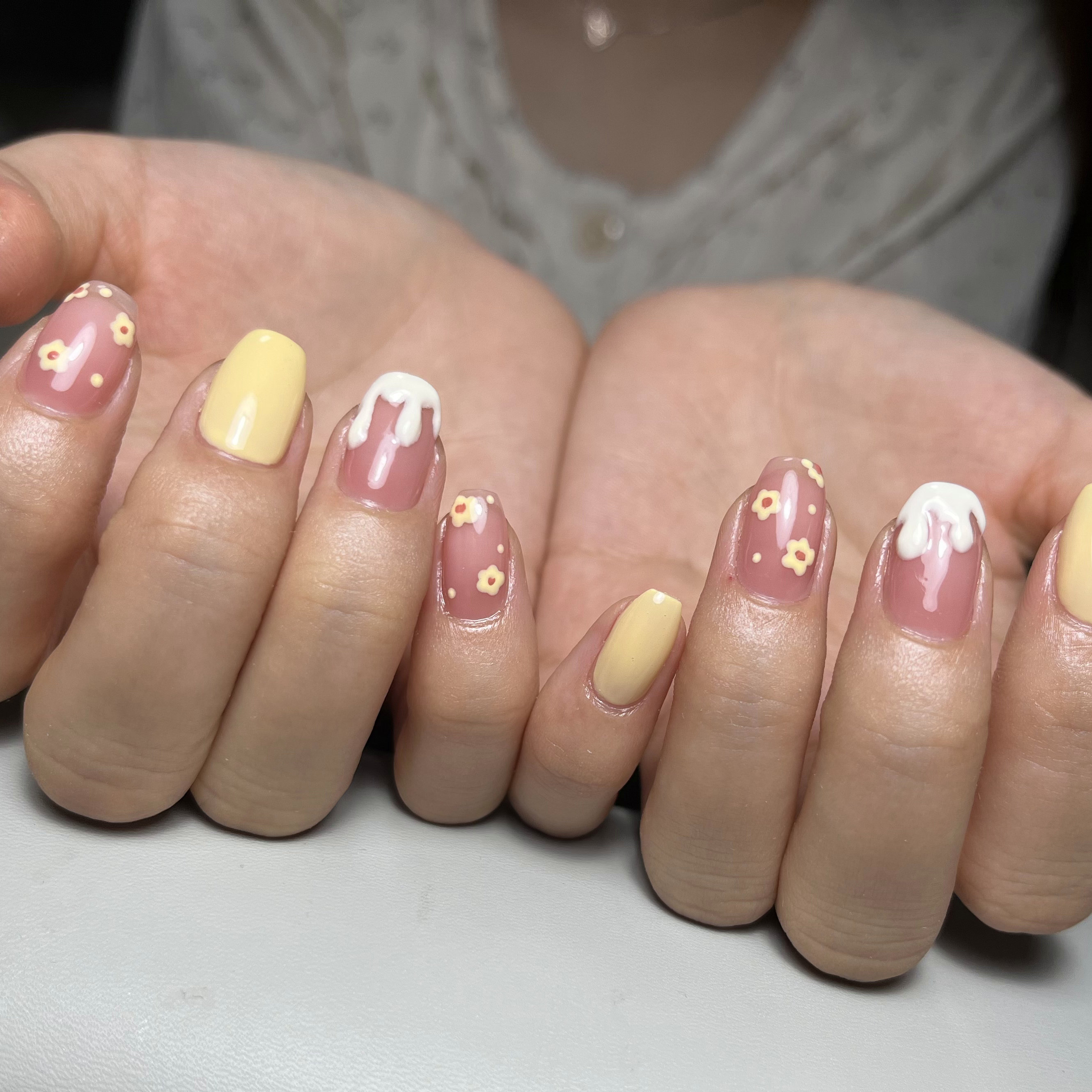 anila_nail