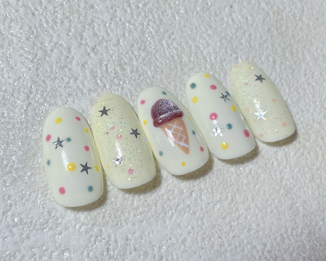 mogu_nail86