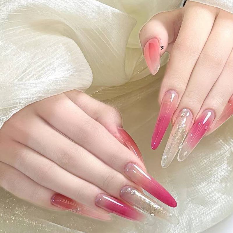 Monica  nail salon松戸店