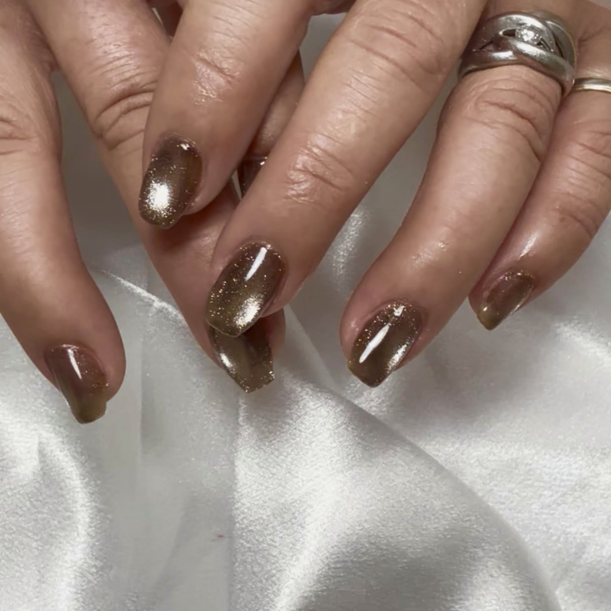 M_nail.