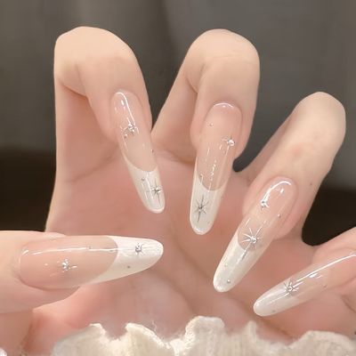 カーブフレンチ×マグネットネイル