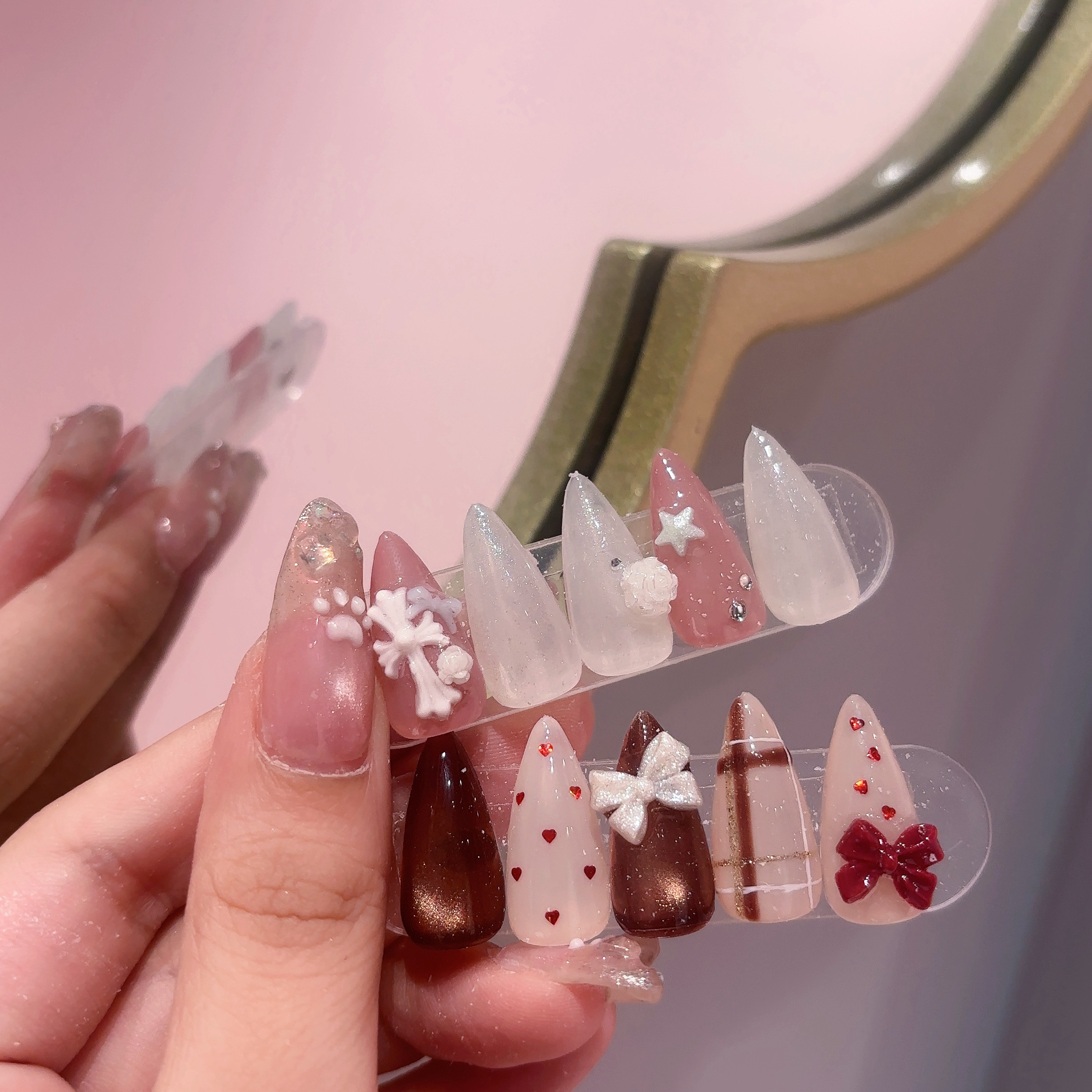 moe_Nail_727