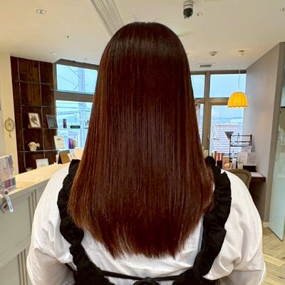 髪質改善ストレート＋カット ¥30800〜