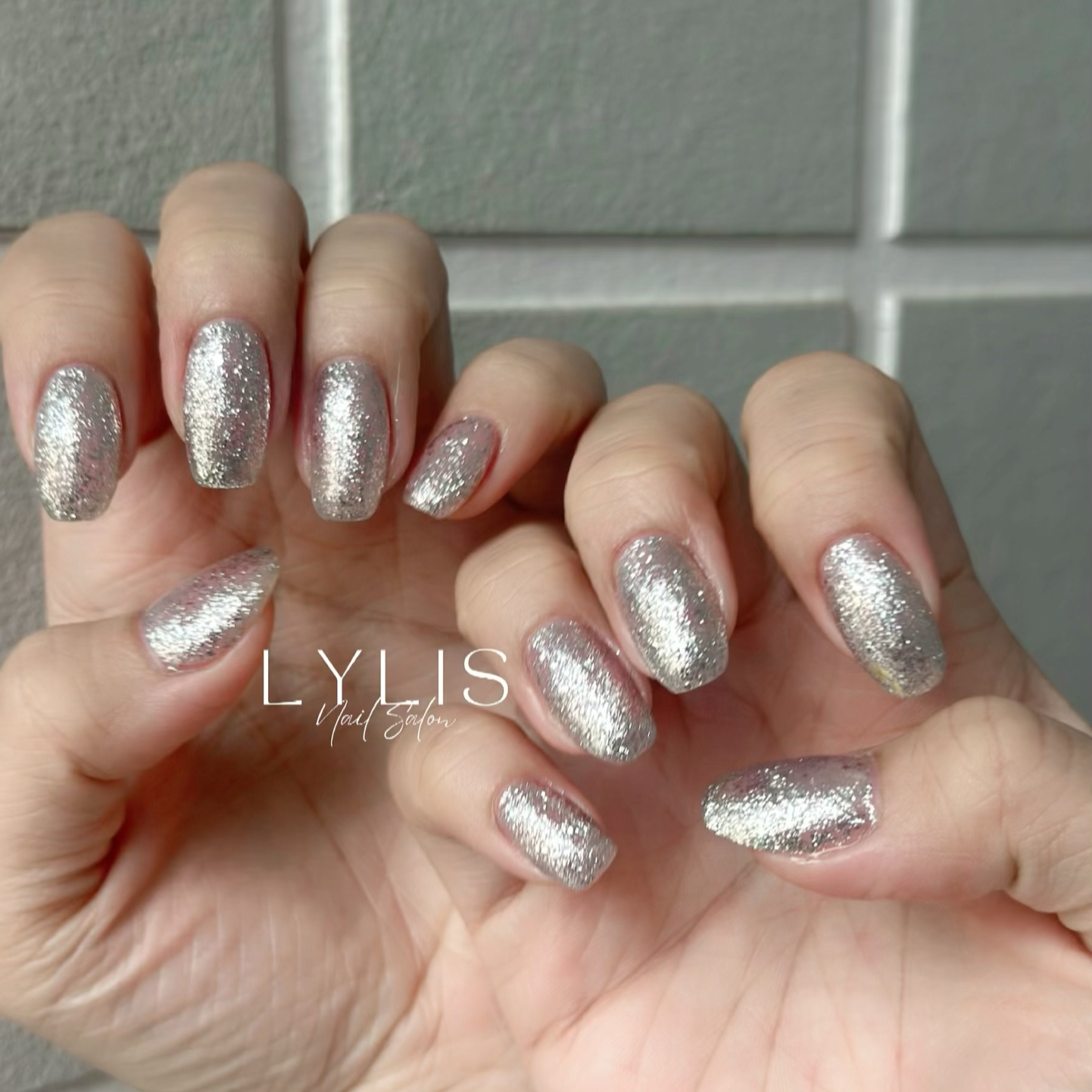 LYLIS_NAIL