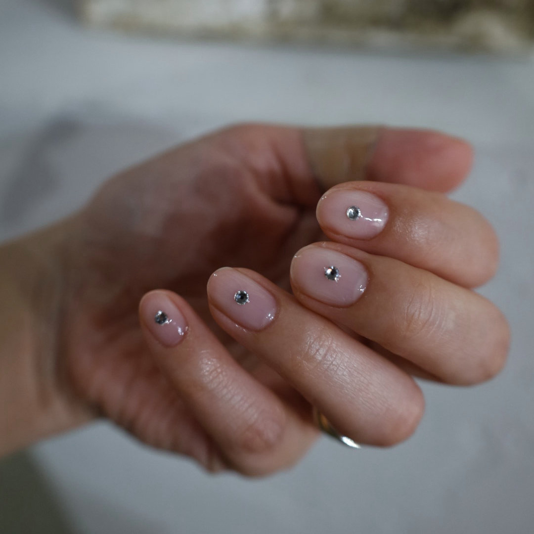 tol_nail