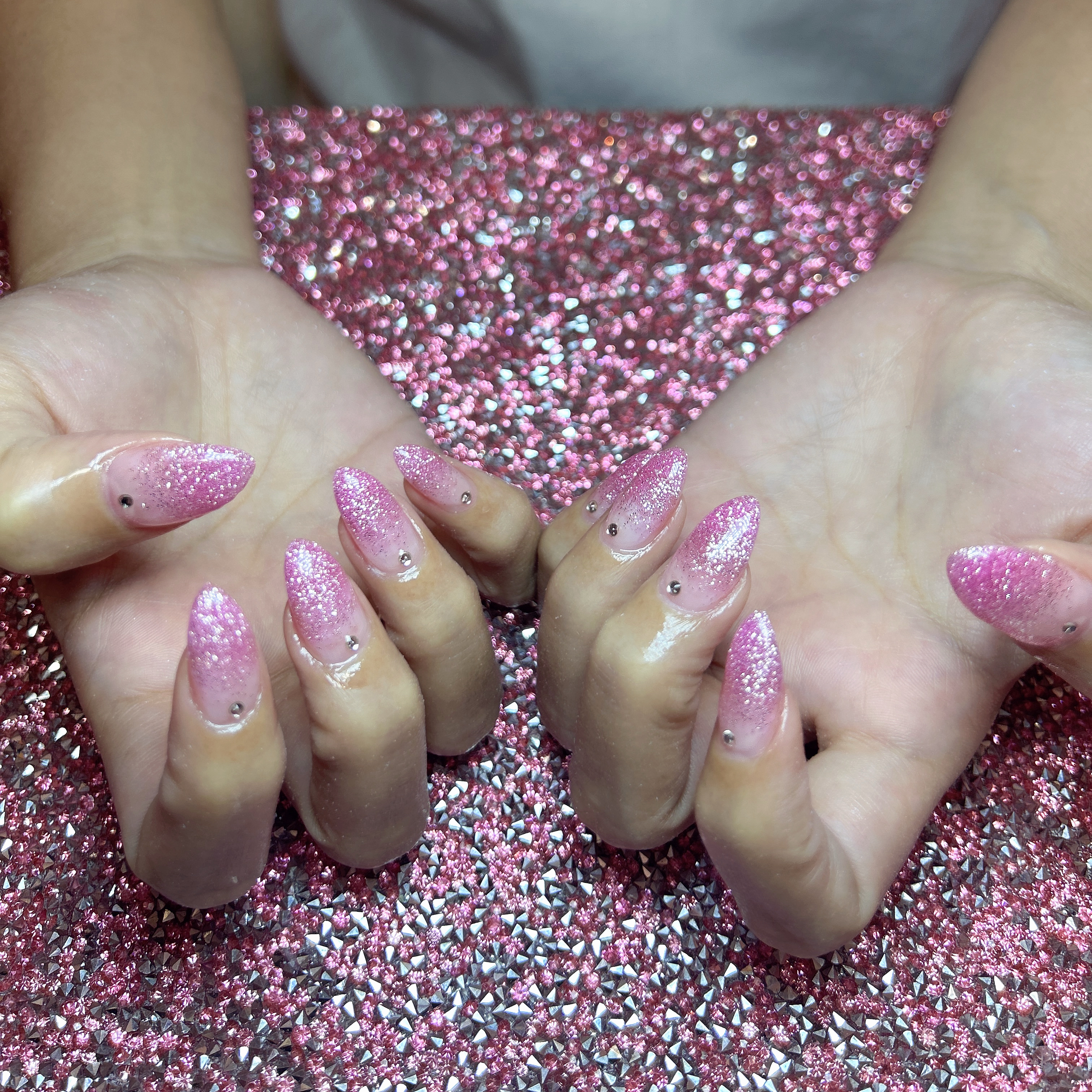 Nail_amber