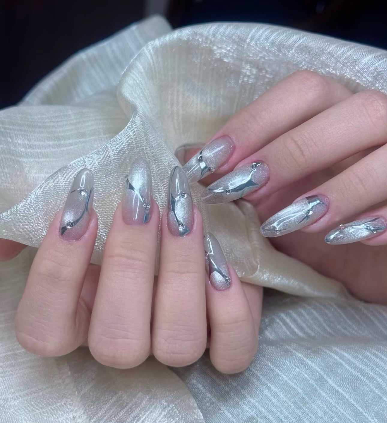 DAISY_NAIL_YUKI