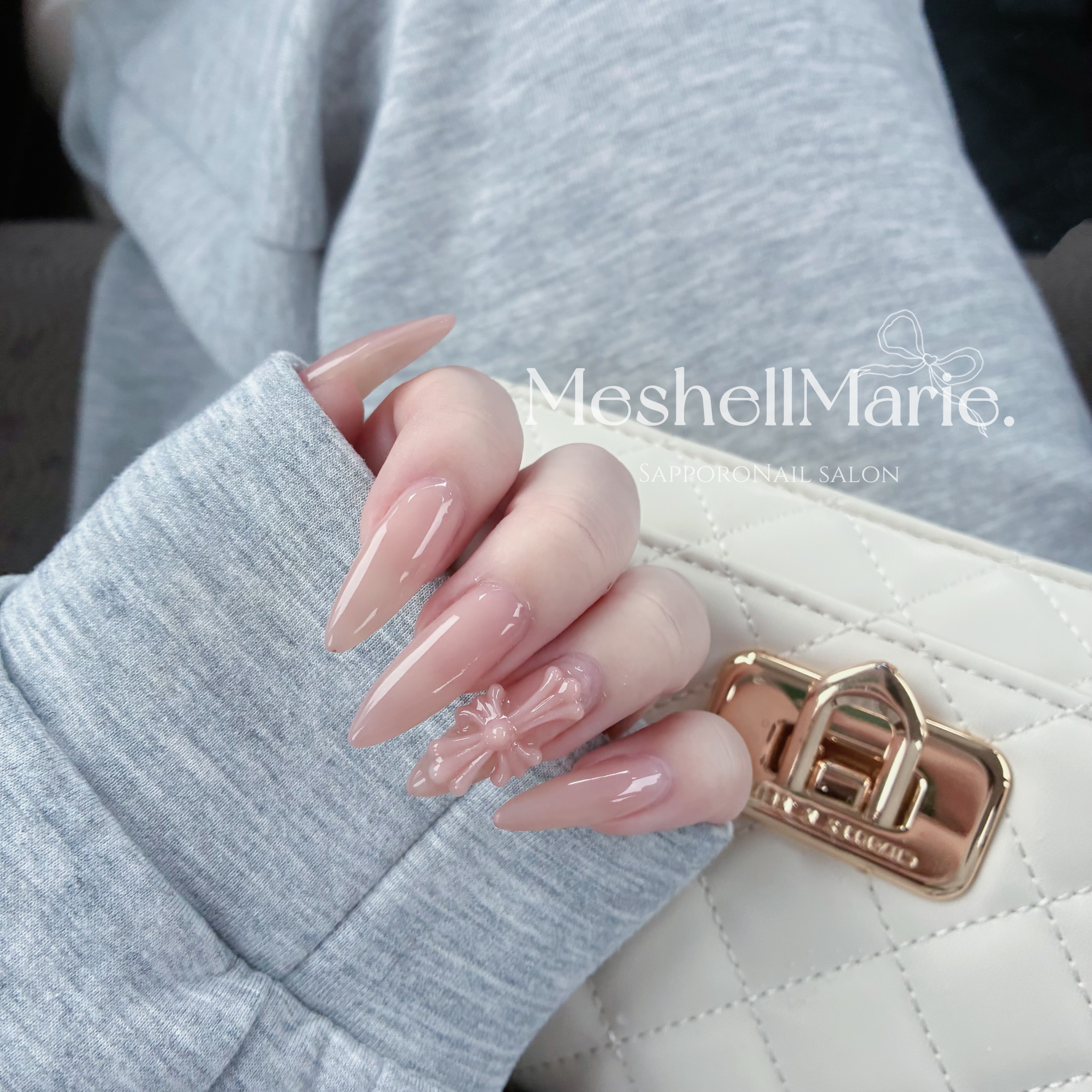 nailsalon_MeshellMarie