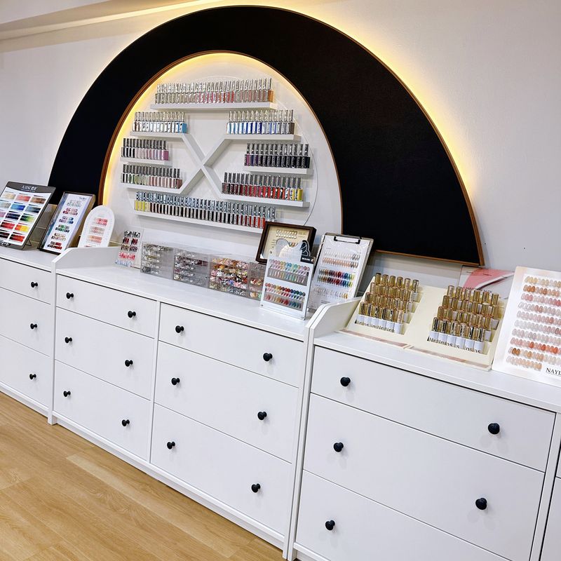 The 1989 Nail Salon 心斎橋店