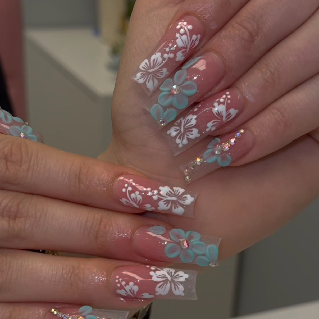aria.nail.01