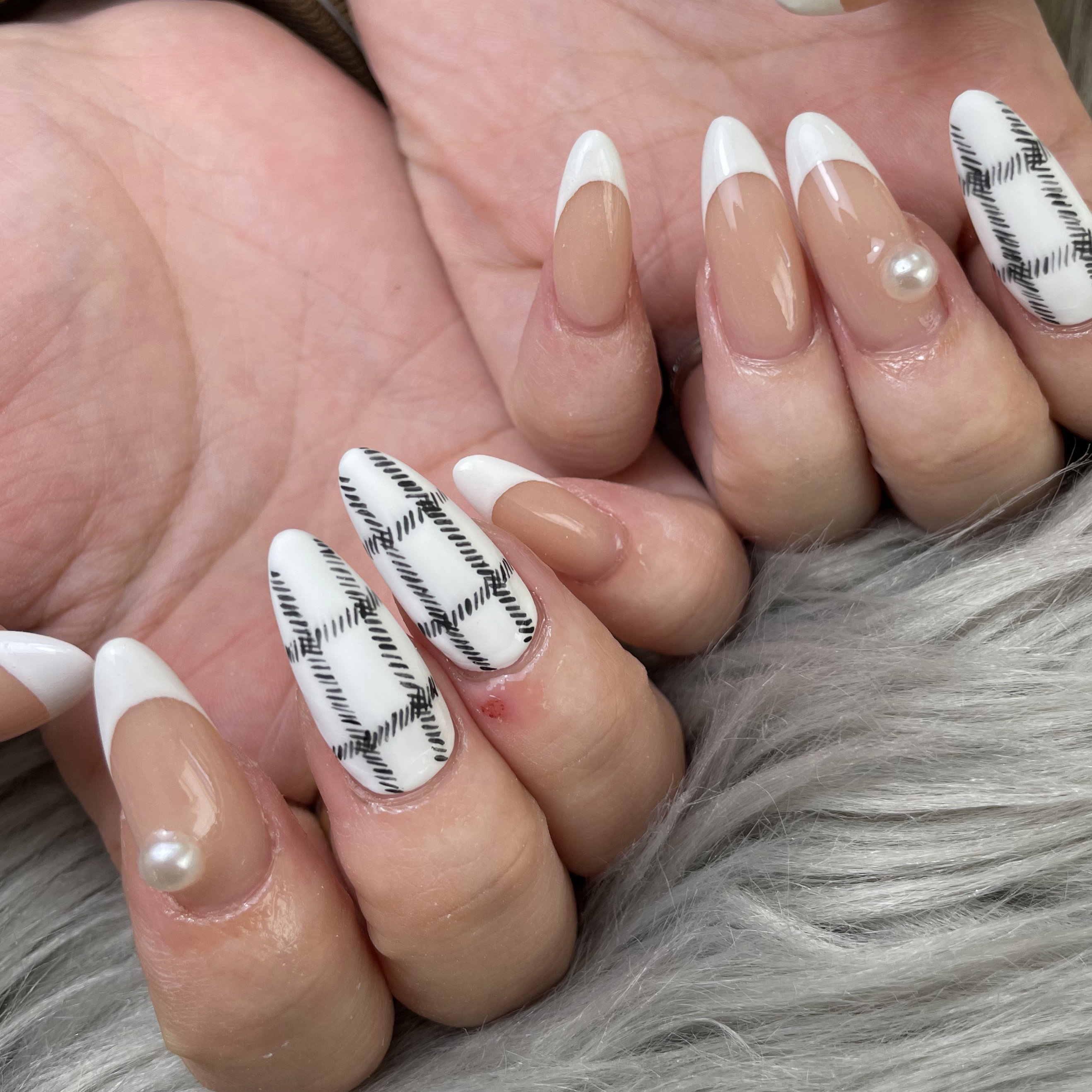 nailstudio_LOGI