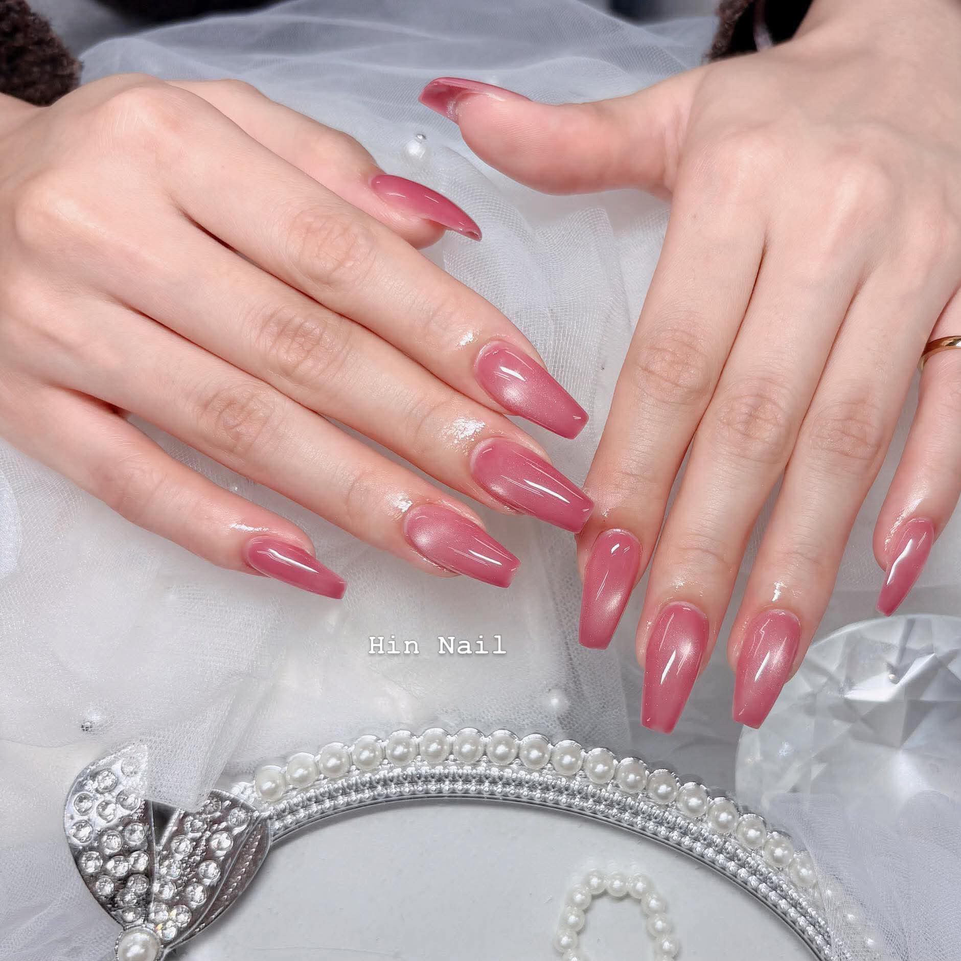 Hin.Nails_salon