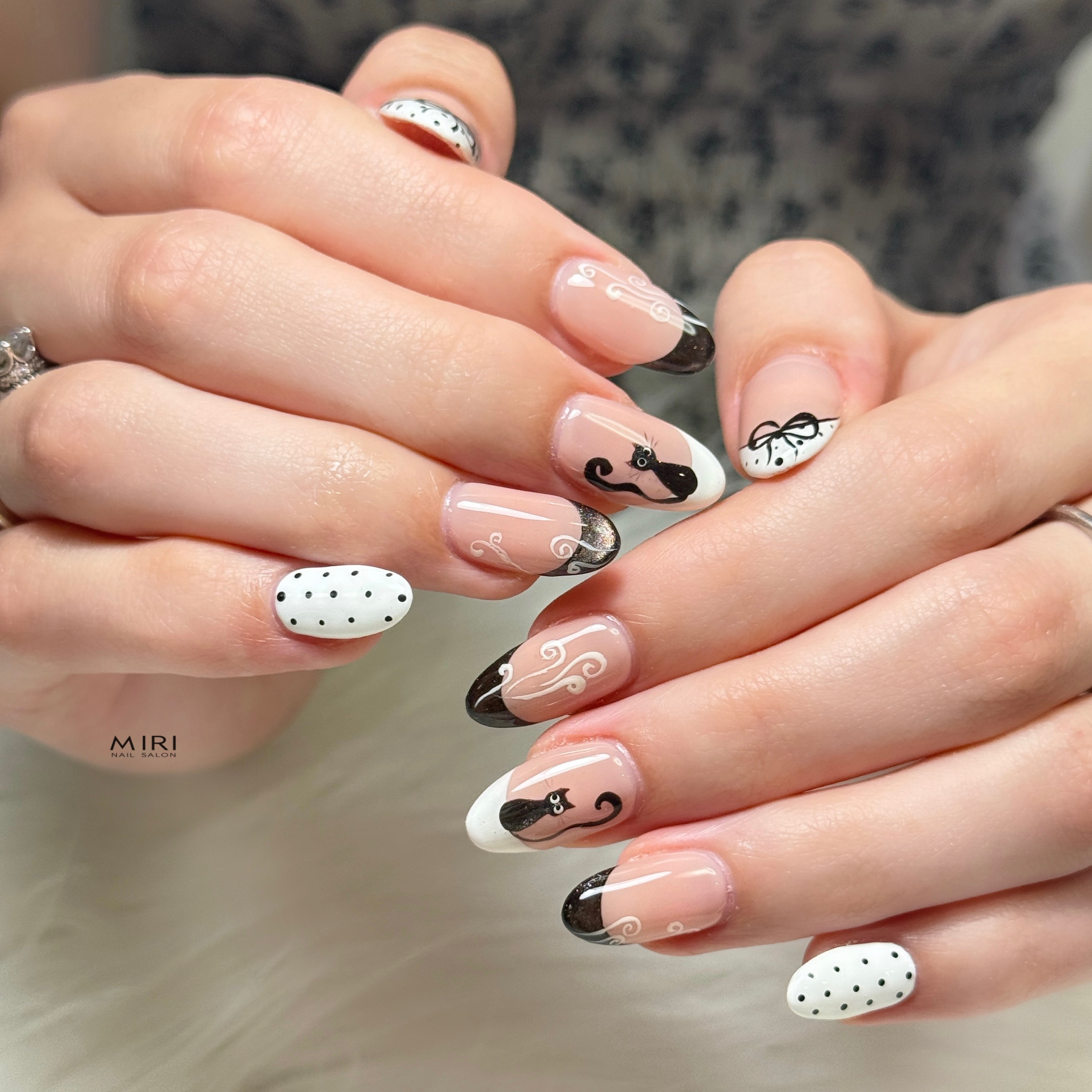 MIRI_NAILSALON1