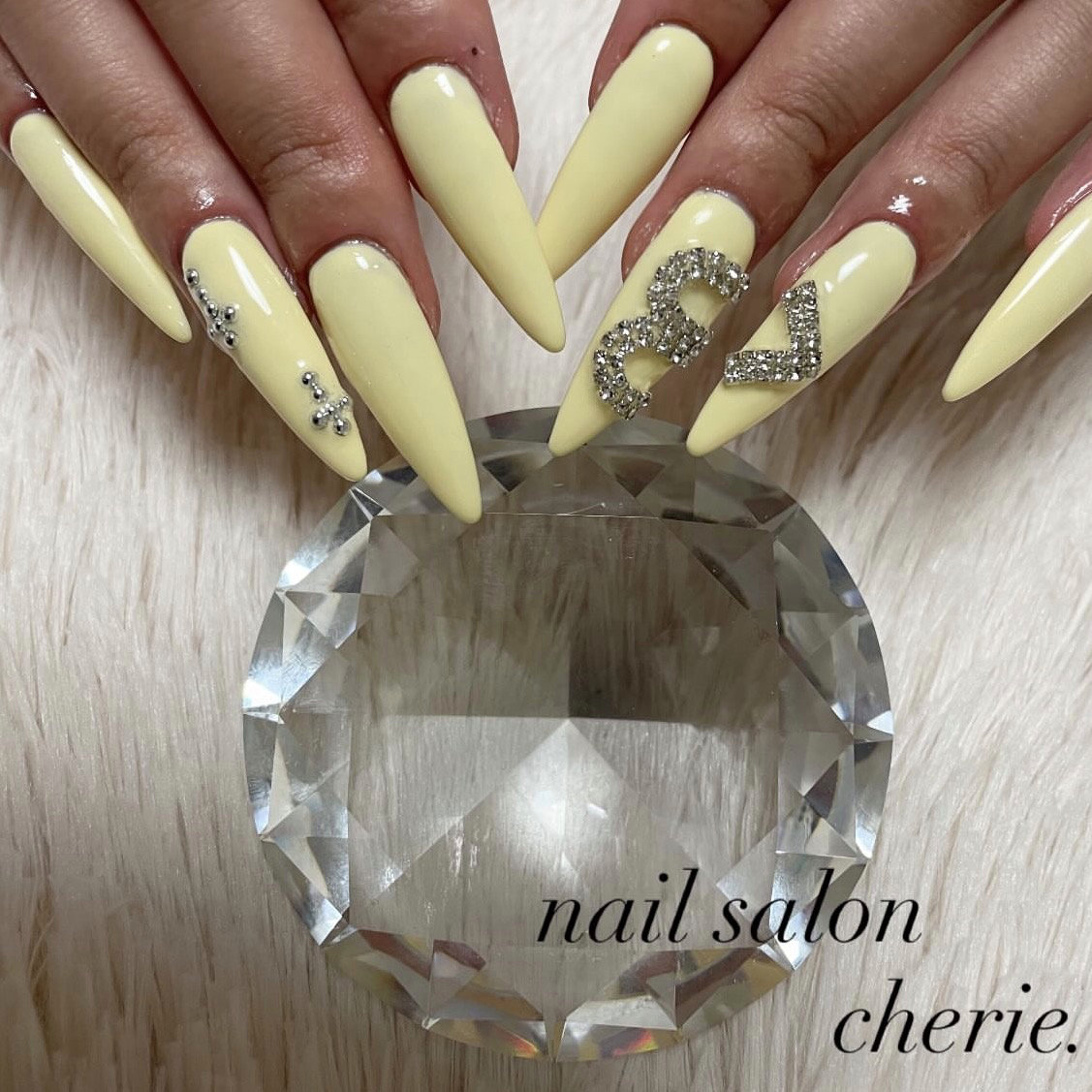 nail.cherie15