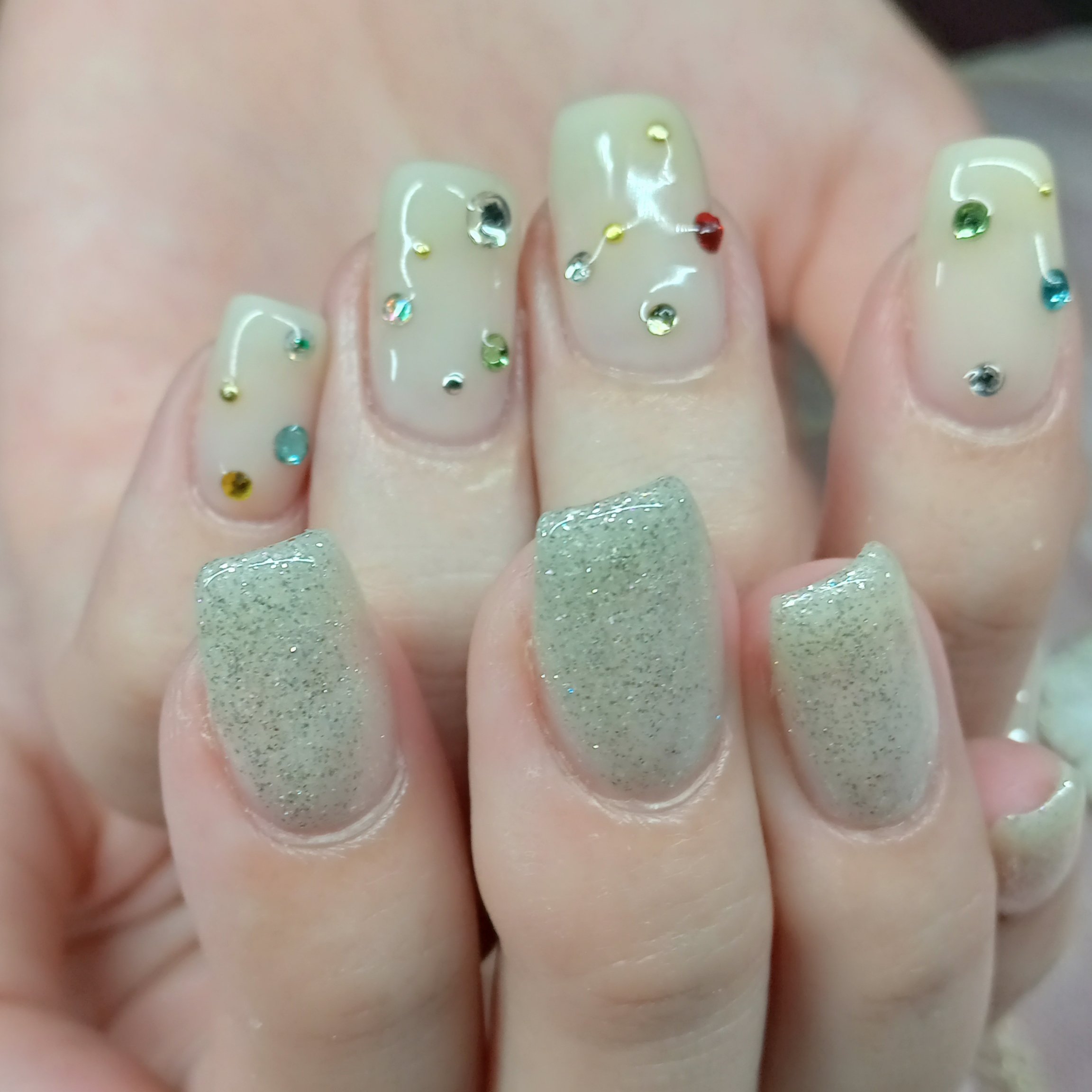 la_nail_TIERRA