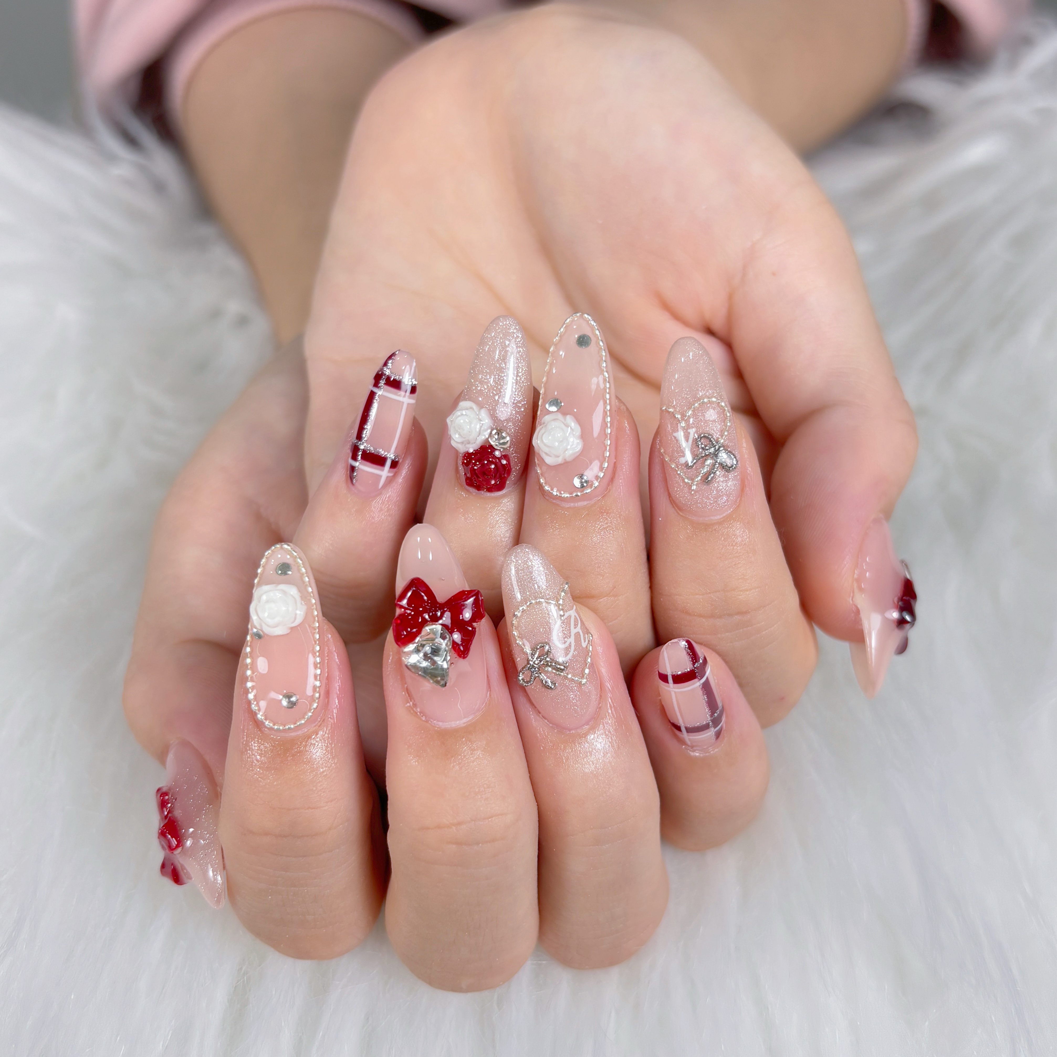 QUEENS_NAIL_STUDIO