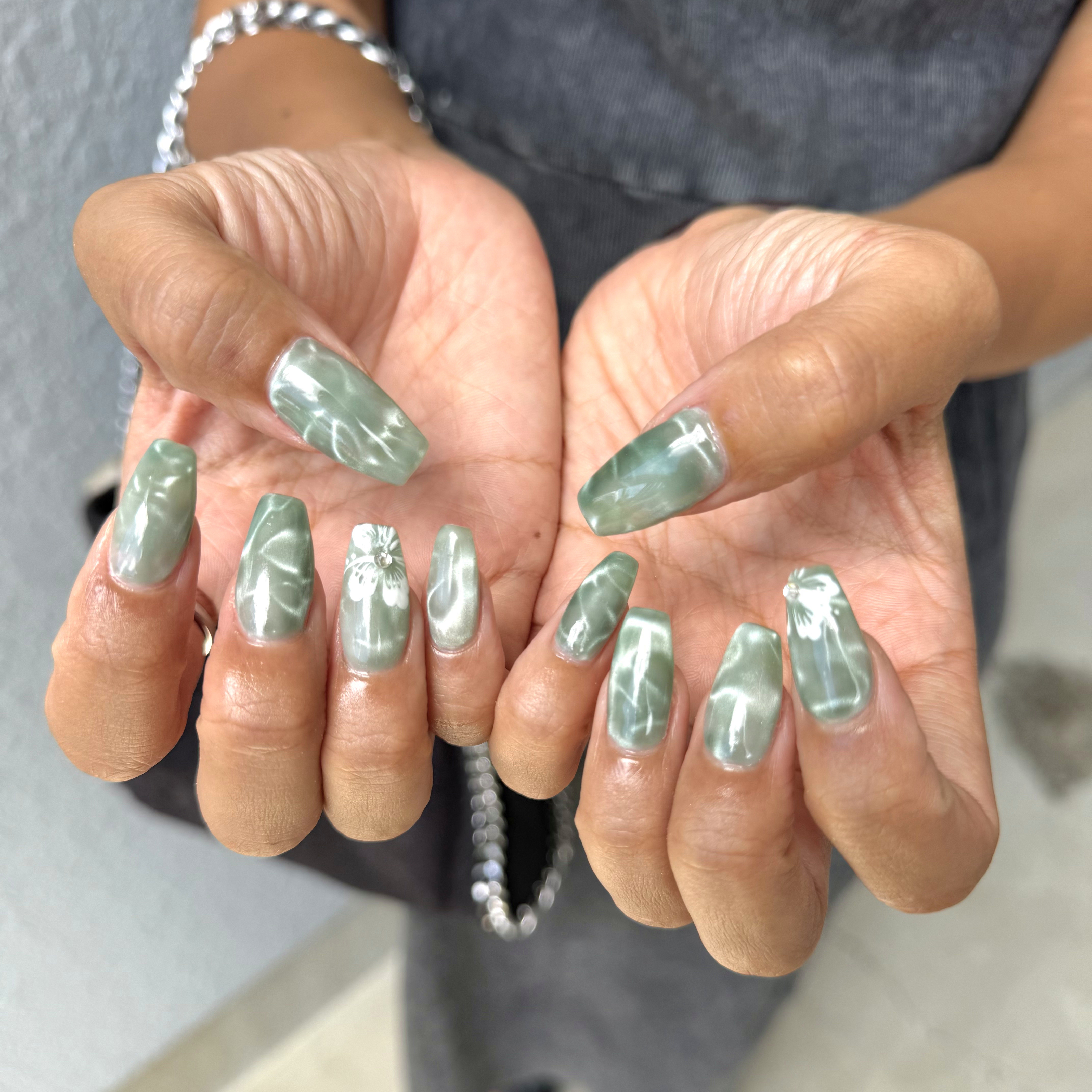 Nail_un_fiore