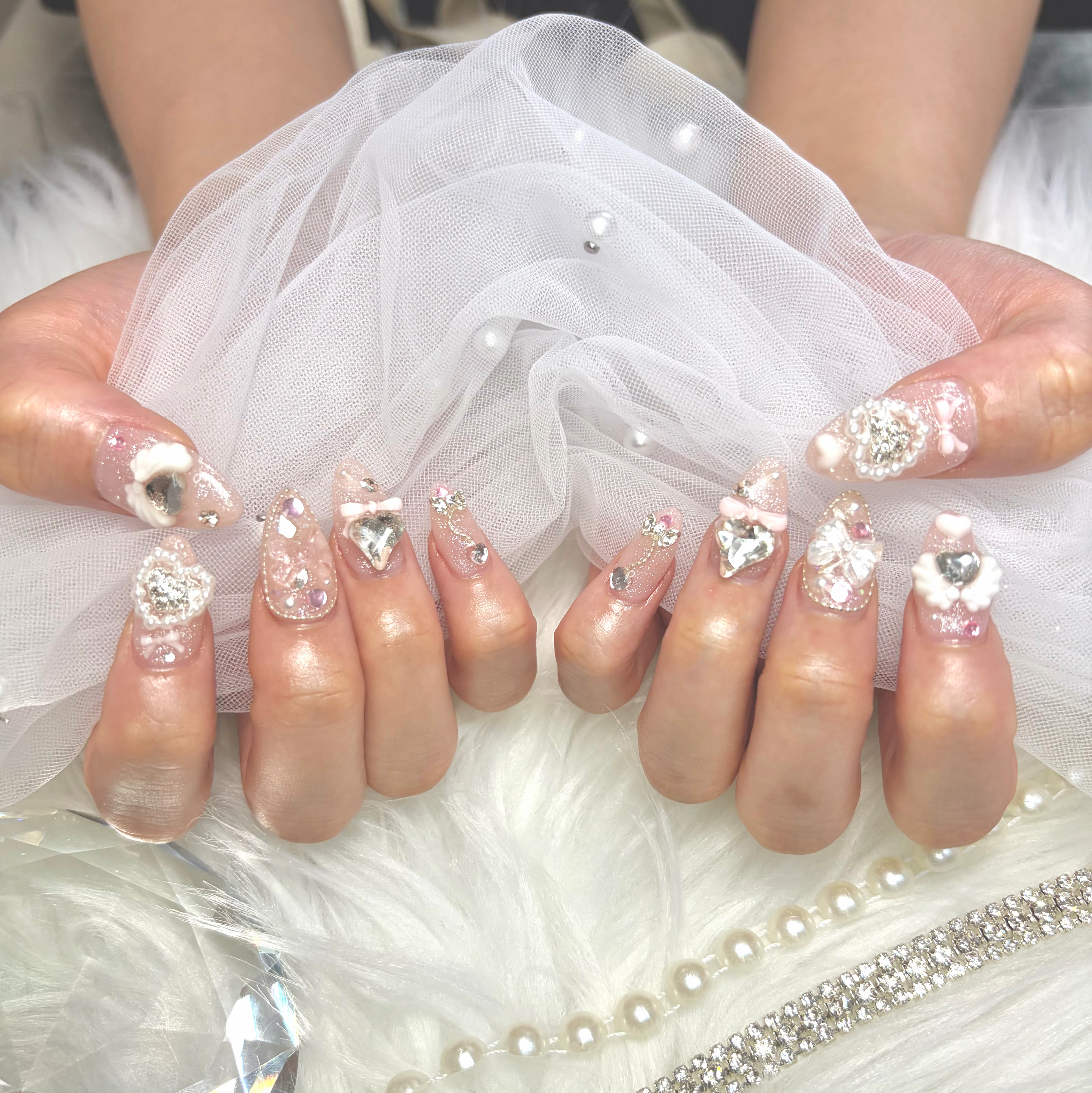 REVELLE_nail