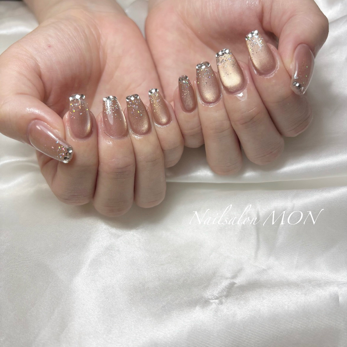Nailsalon_MON