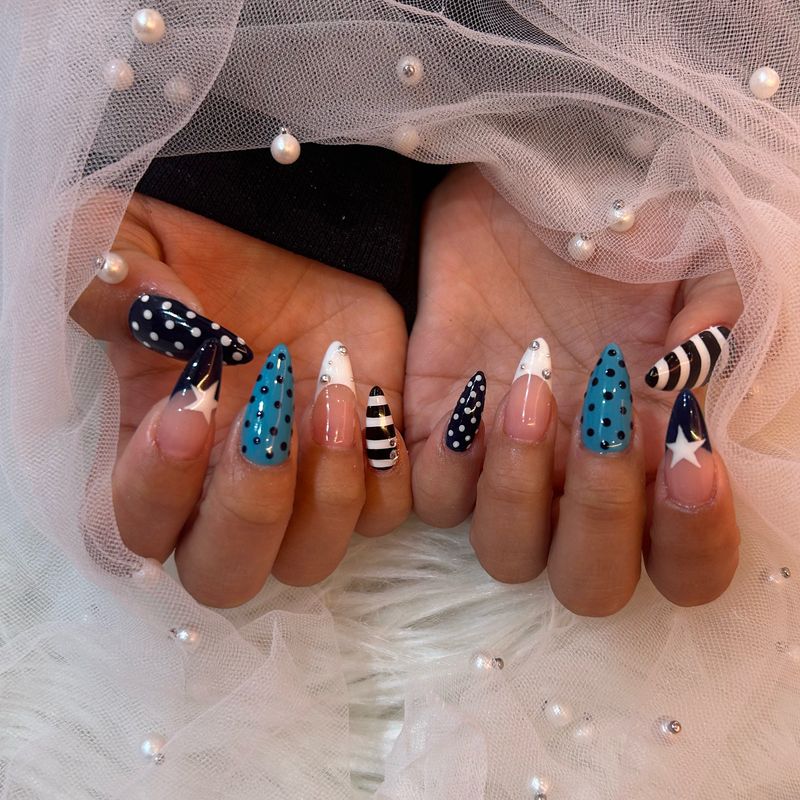 KIREIE NAILS