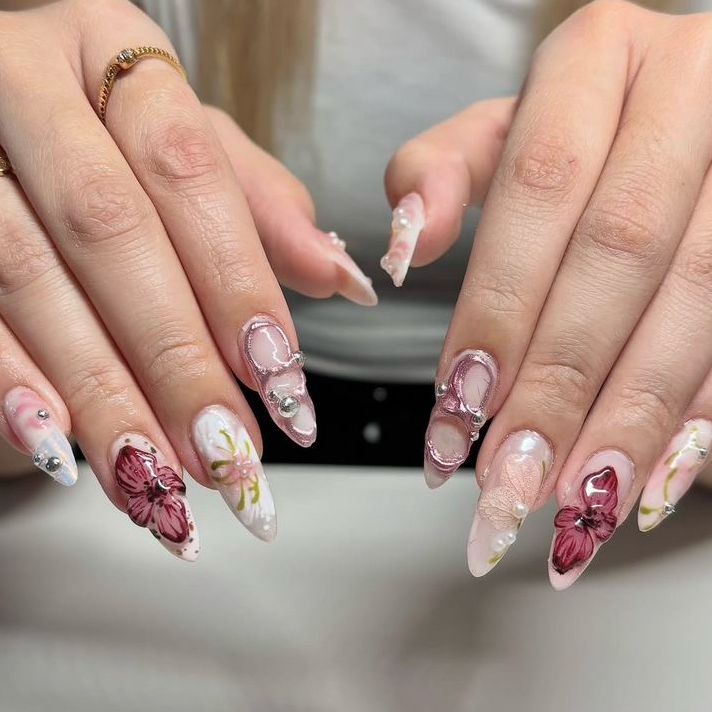 AMI_NAIL_KEBUKURO