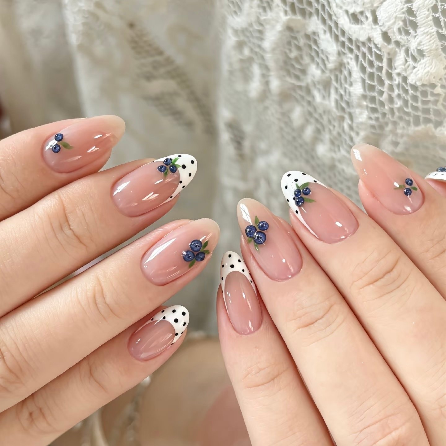 UM_NailSALON