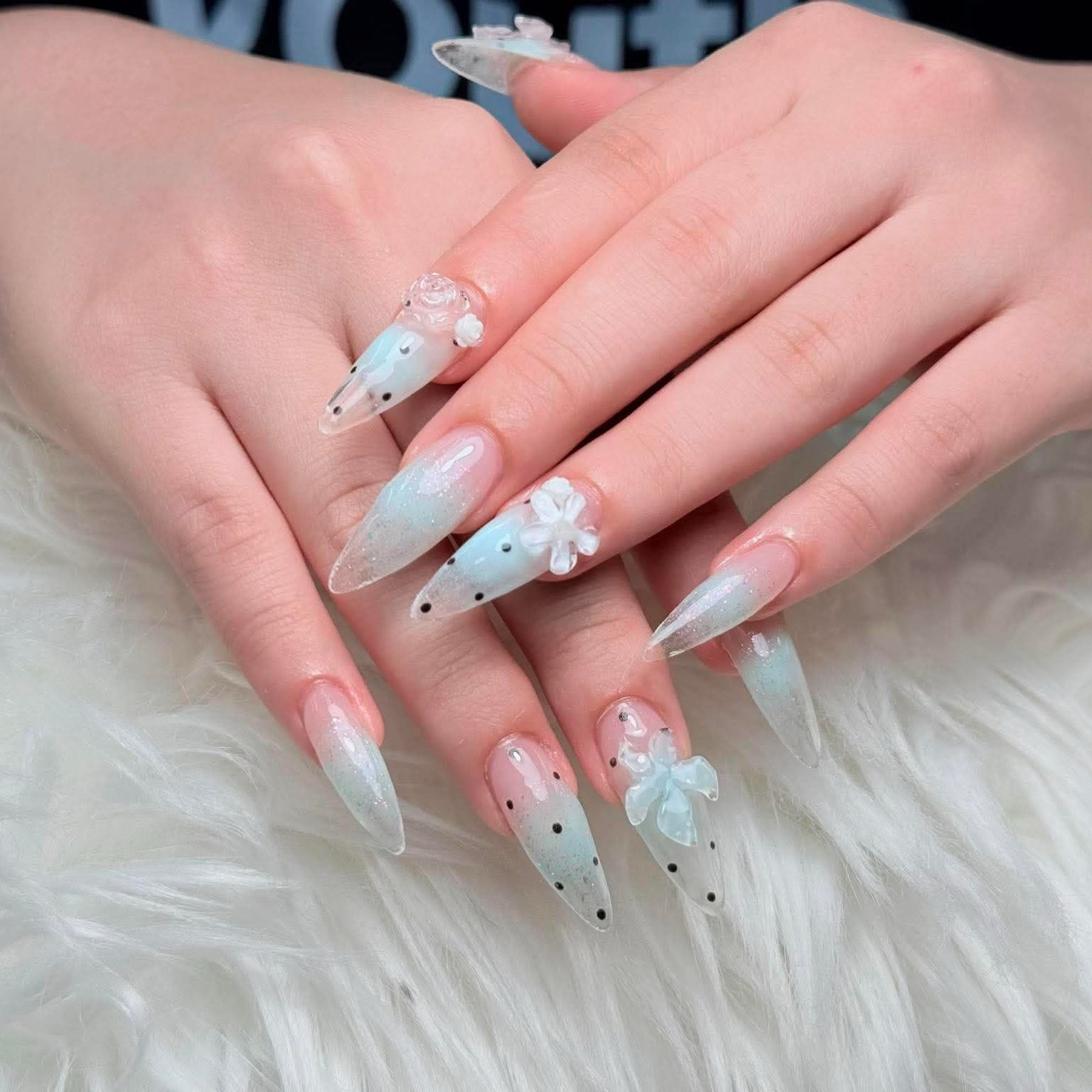 suki.Nail