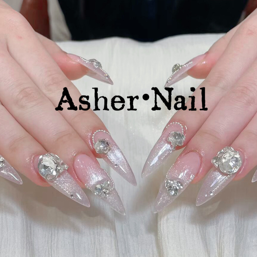 Asher_nailsalon