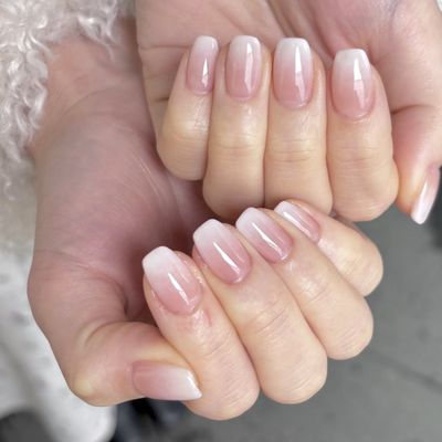 初回オフ無料ハンド✋🏻カラーグラデーションorフレンチベース